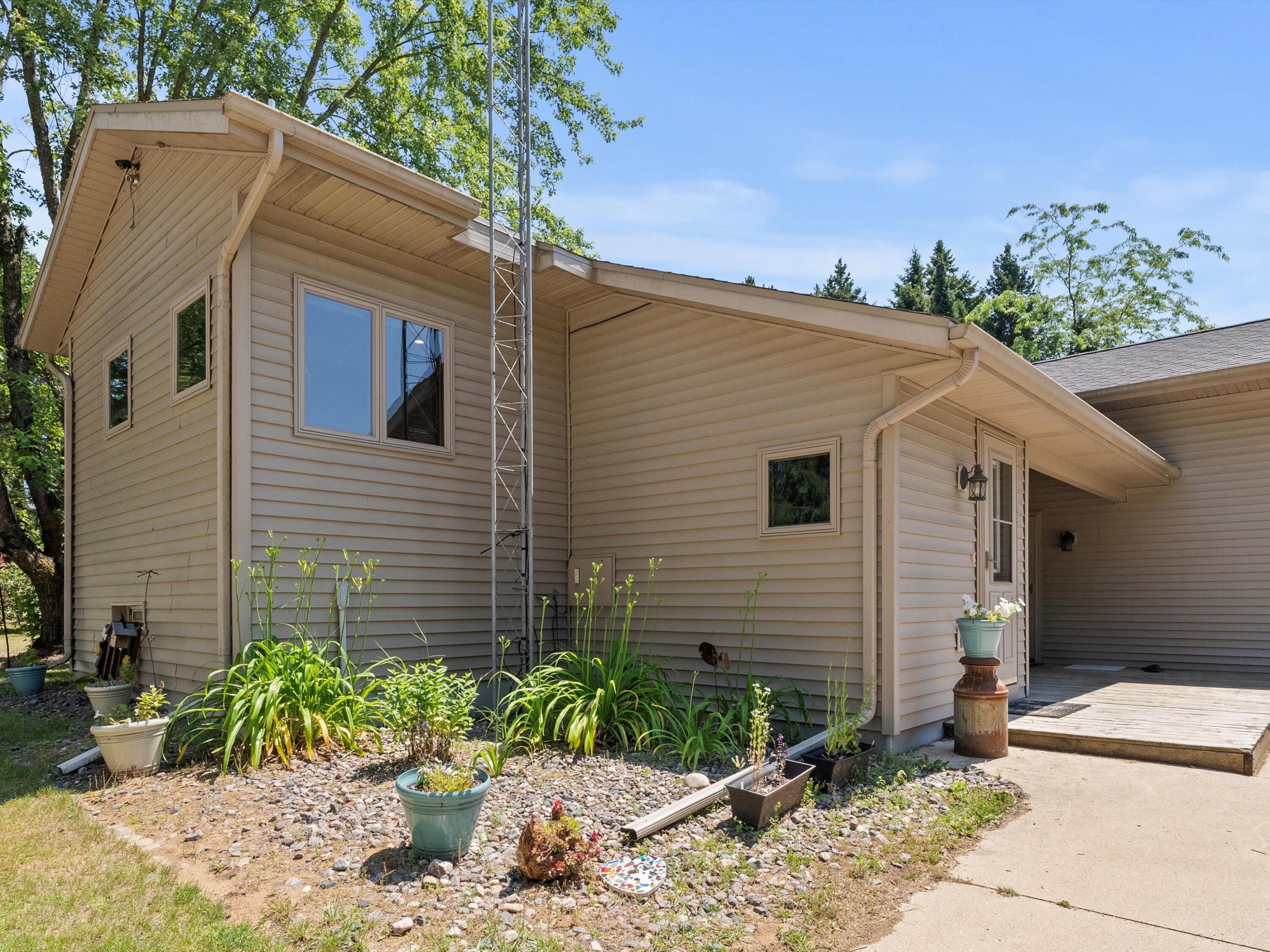 Wisconsin Lake Home for sale (MLS#: 1883798) at 7236  County Highway O -, in Two Rivers, Wisconsin. (37 of 51)