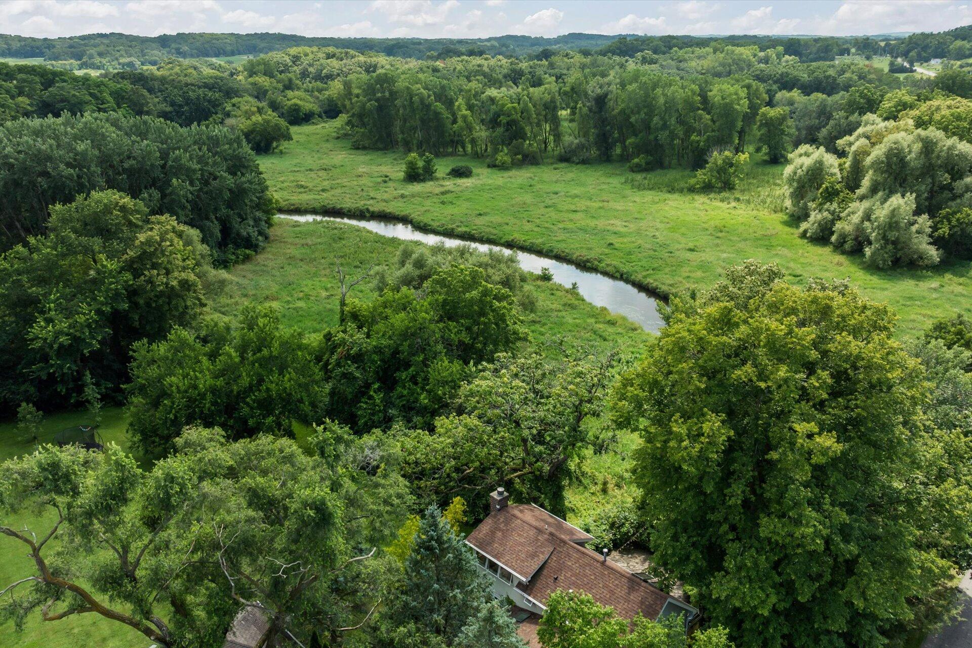 Wisconsin Lake Home for sale (MLS#: 1885573) at 6083  Spring Valley Rd, in Lyons, Wisconsin. (38 of 40)