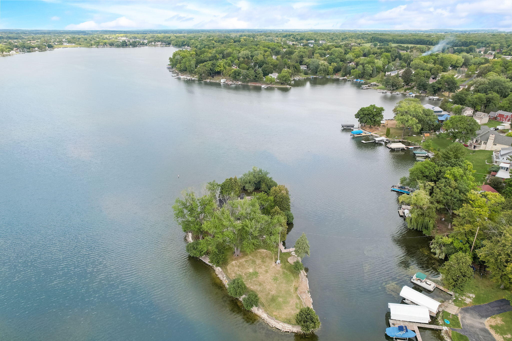 Wisconsin Lake Home for sale (MLS#: 1885668) at 0  Beach Dr, in Waterford, Wisconsin. (7 of 27)