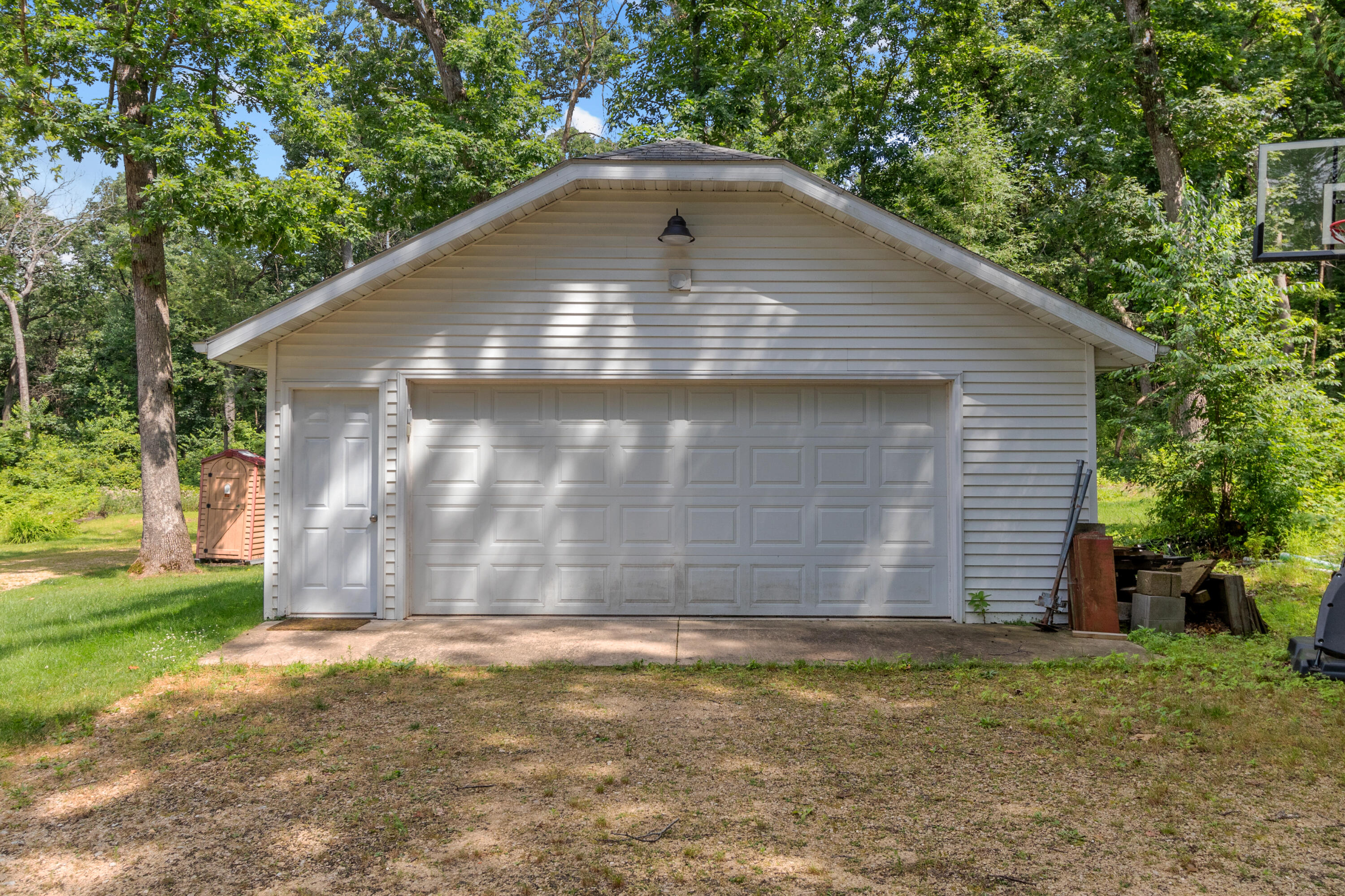 Wisconsin Lake Home for sale (MLS#: 1885750) at W6160  Lakeview Dr, in Marquette, Wisconsin. (70 of 85)