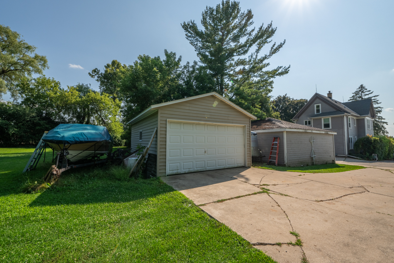 Wisconsin Lake Home for sale (MLS#: 1885986) at 3720  County Highway NN -, in West Bend, Wisconsin. (12 of 66)