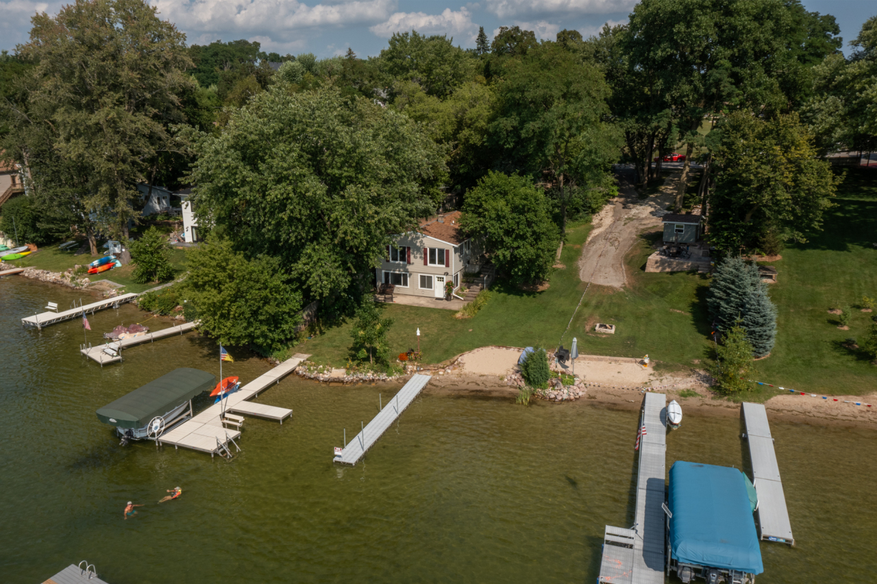 Wisconsin Lake Home for sale (MLS#: 1885986) at 3720  County Highway NN -, in West Bend, Wisconsin. (4 of 66)