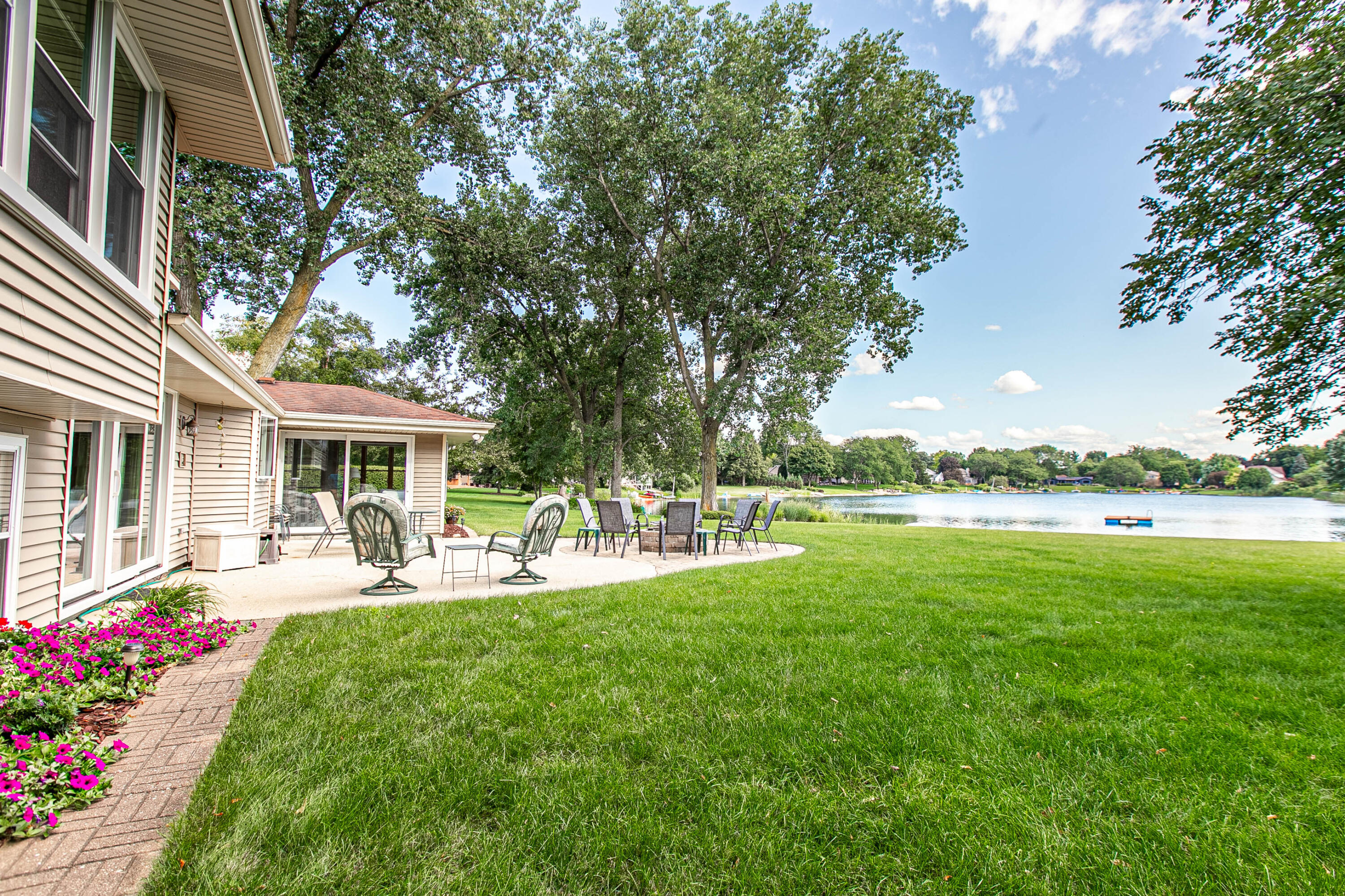 Wisconsin Lake Home for sale (MLS#: 1886175) at 11111  84th St, in Pleasant Prairie, Wisconsin. (4 of 35)