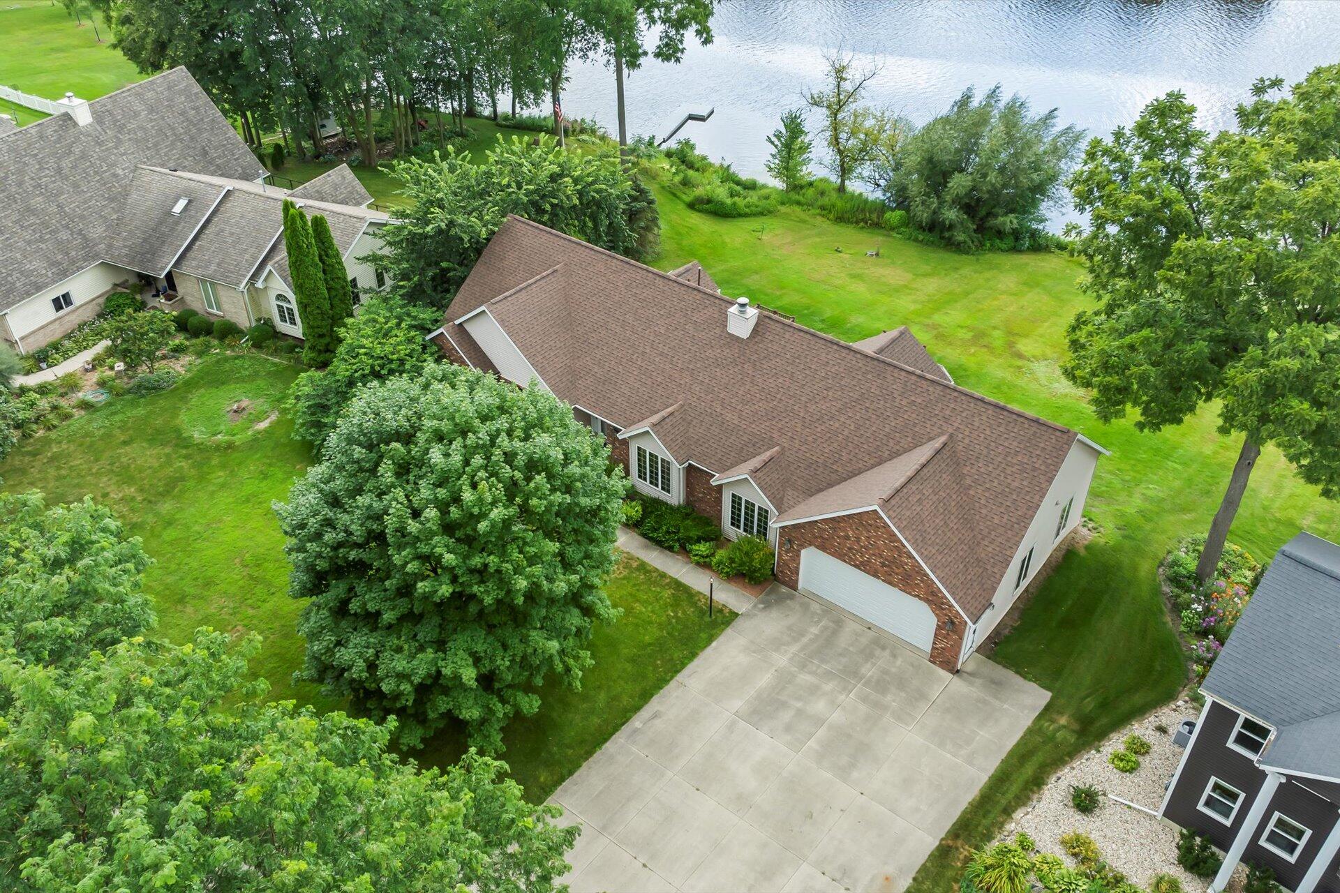 Wisconsin Lake Home for sale (MLS#: 1886381) at 857  Lucas Ln, in Jefferson, Wisconsin. (39 of 47)