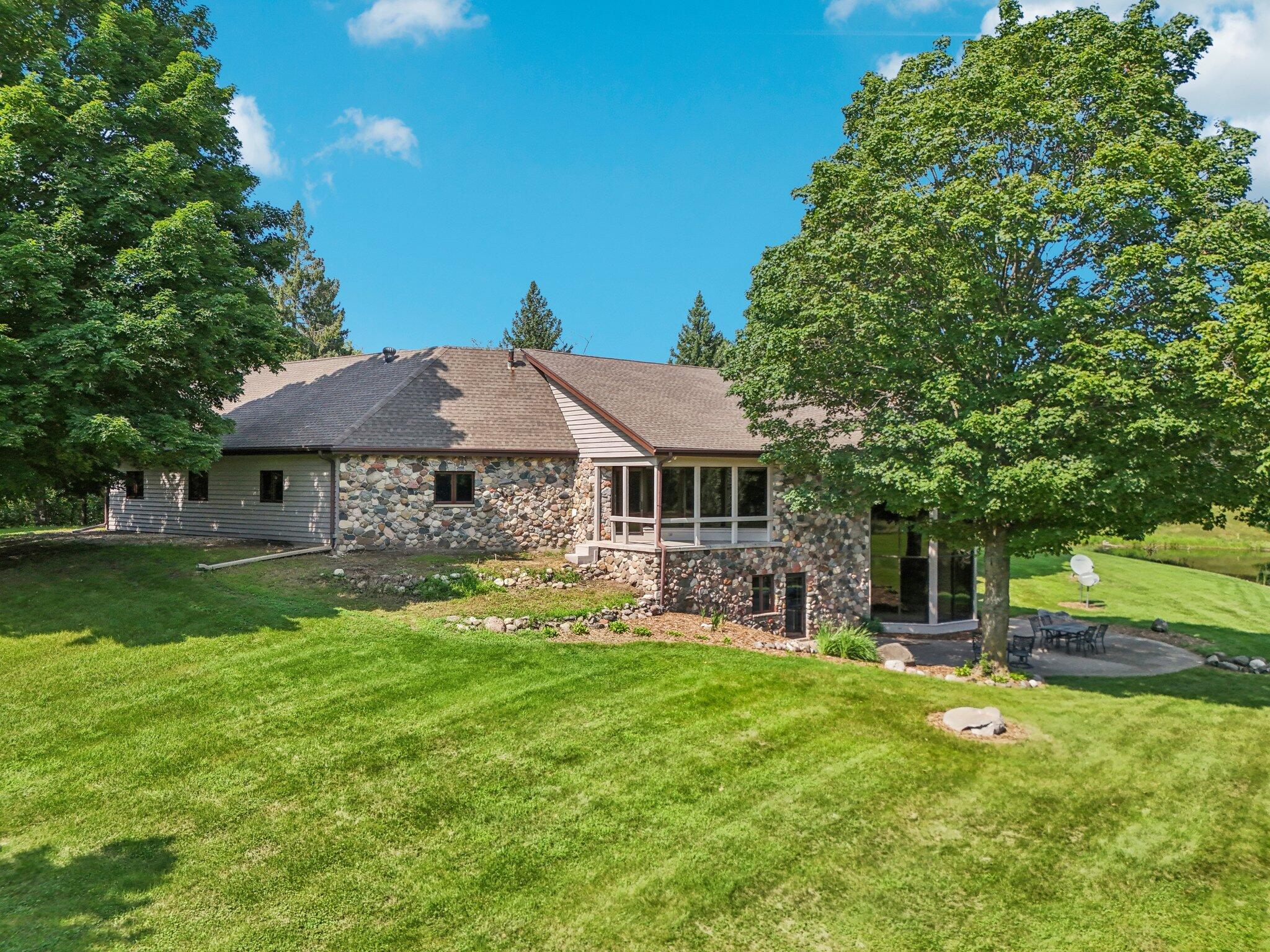 Wisconsin Lake Home for sale (MLS#: 1886425) at W220N1169  Springdale Rd, in Pewaukee, Wisconsin. (45 of 51)