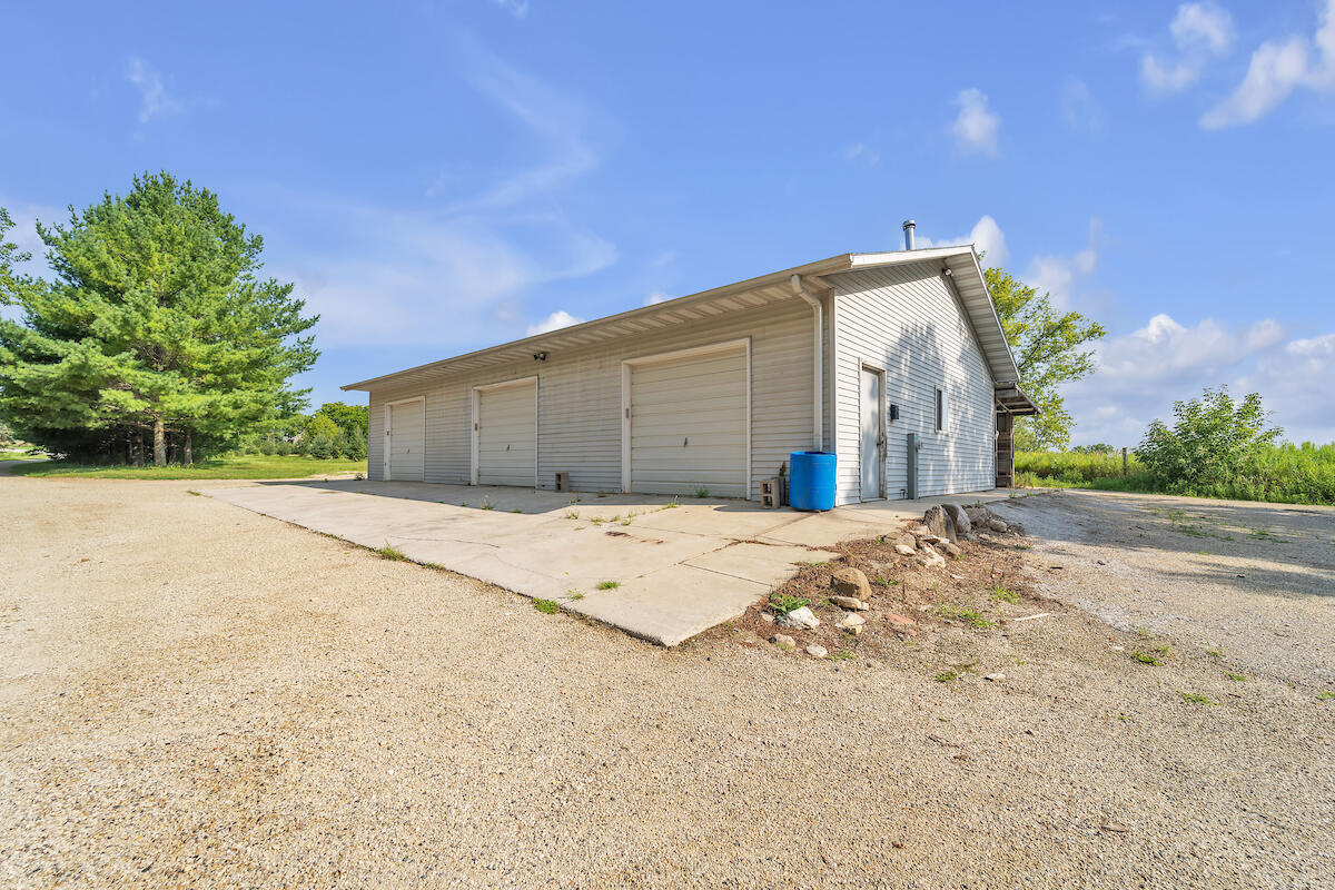 Wisconsin Lake Home for sale (MLS#: 1887009) at 3896  Mayfield Rd, in Polk, Wisconsin. (4 of 33)