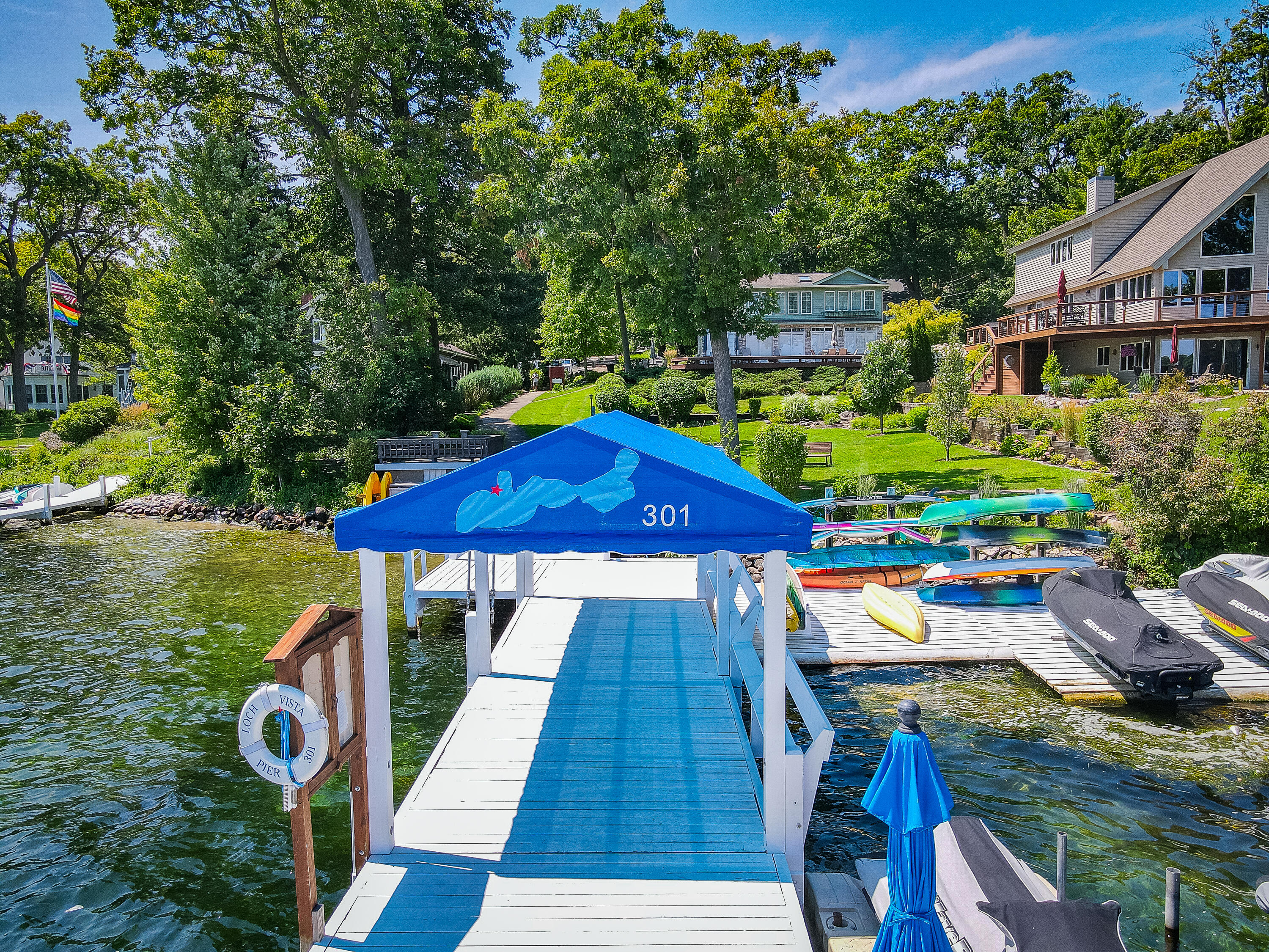 Wisconsin Lake Home for sale (MLS#: 1887093) at 82  Lwr Loch Vista Dr, in Williams Bay, Wisconsin. (48 of 56)