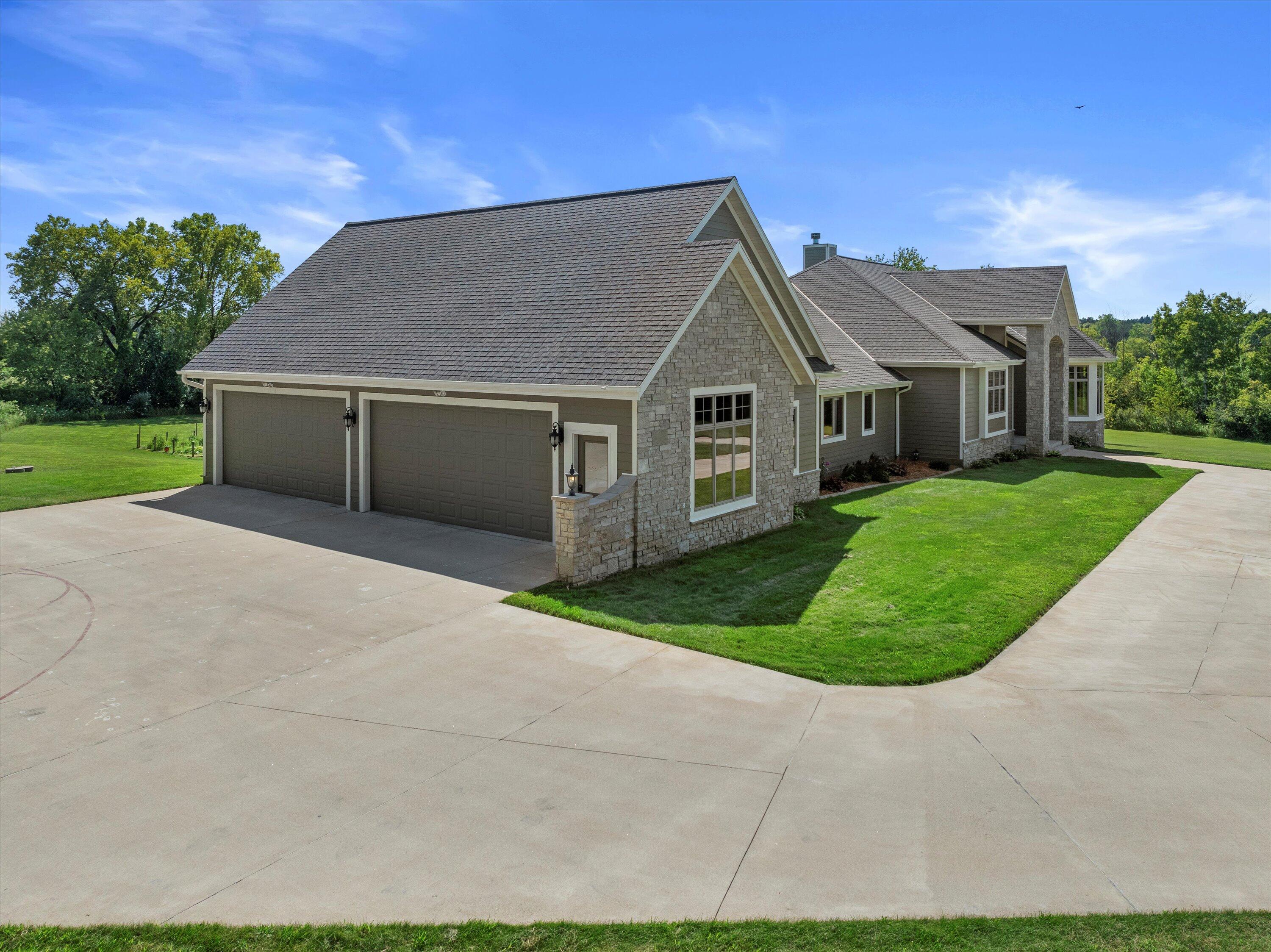 Wisconsin Lake Home for sale (MLS#: 1887145) at 2929  Mile View Rd, in West Bend, Wisconsin. (35 of 60)