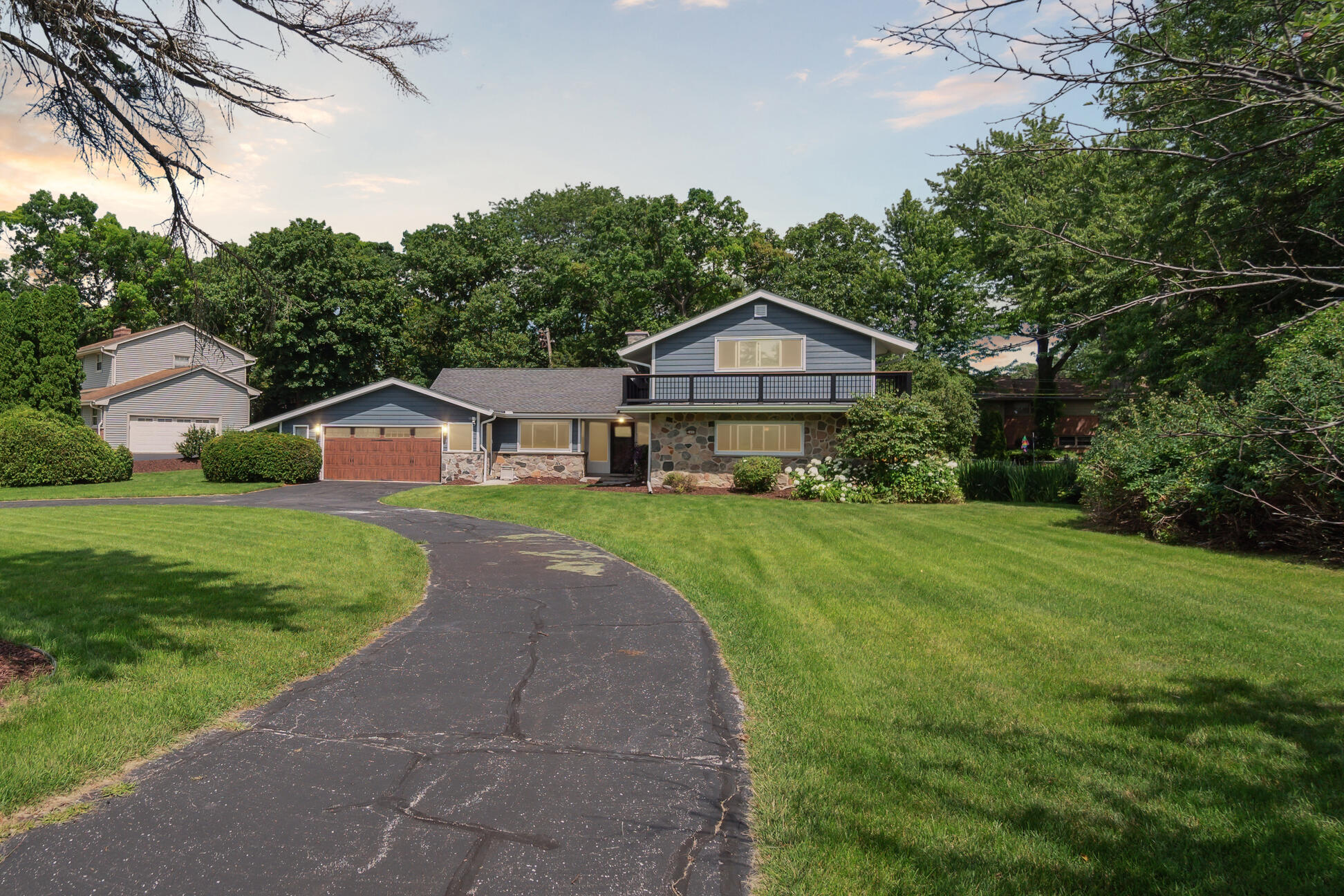 Wisconsin Lake Home for sale (MLS#: 1887341) at 3460 N 169th St, in Brookfield, Wisconsin. (2 of 53)