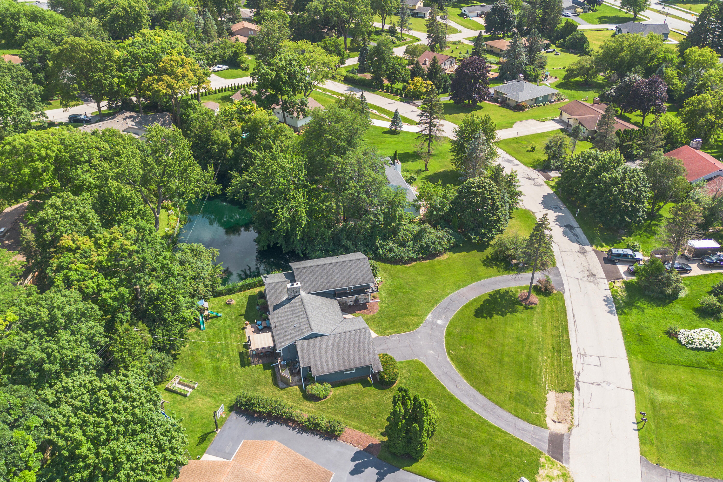 Wisconsin Lake Home for sale (MLS#: 1887341) at 3460 N 169th St, in Brookfield, Wisconsin. (51 of 53)