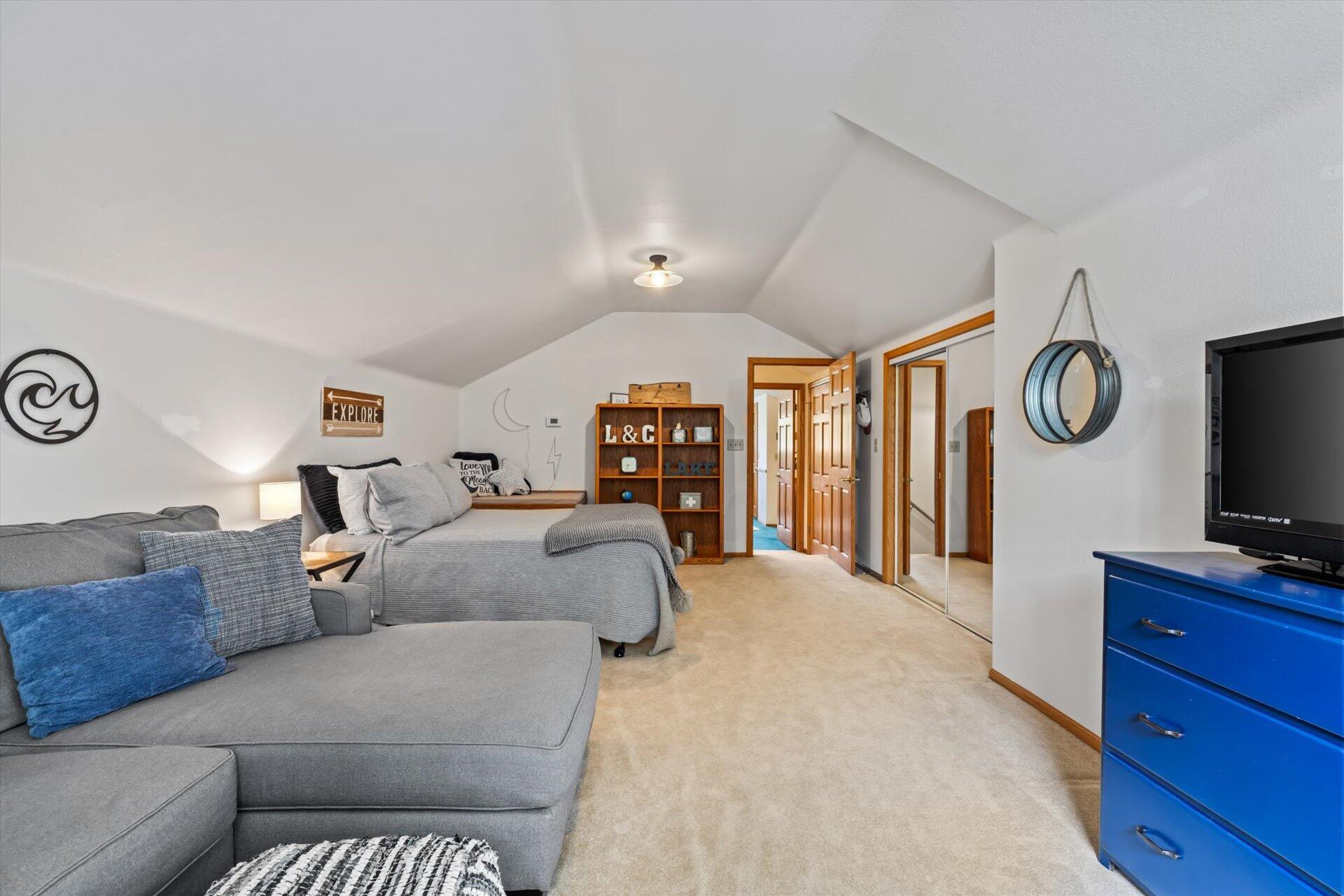 Wisconsin Lake Home for sale (MLS#: 1887489) at W1335 N Blue Spring Lake Dr, in Palmyra, Wisconsin. (27 of 46)