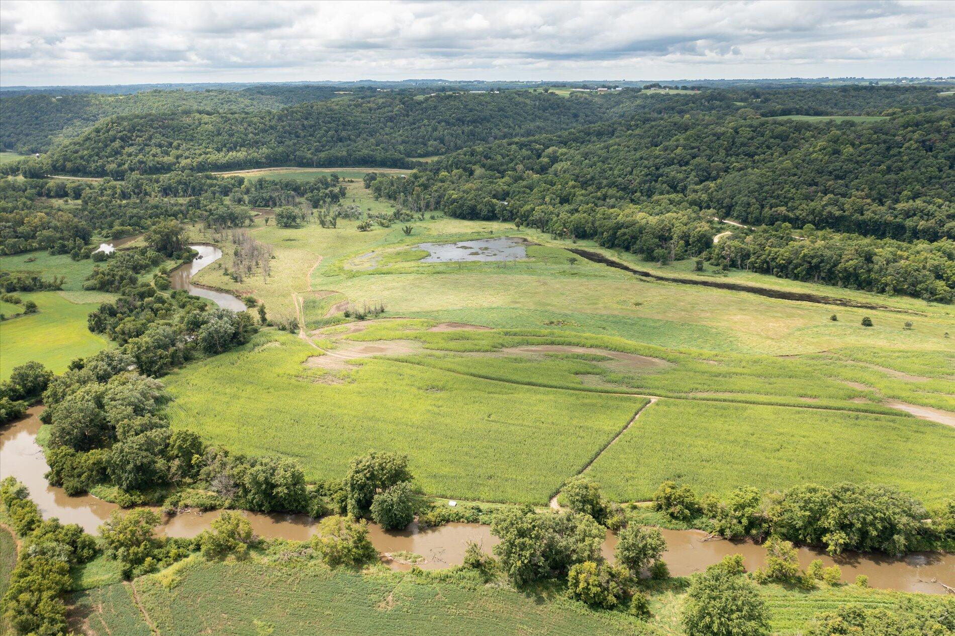 Wisconsin Lake Home for sale (MLS#: 1887697) at 12792  River Rd, in Clayton, Wisconsin. (21 of 28)