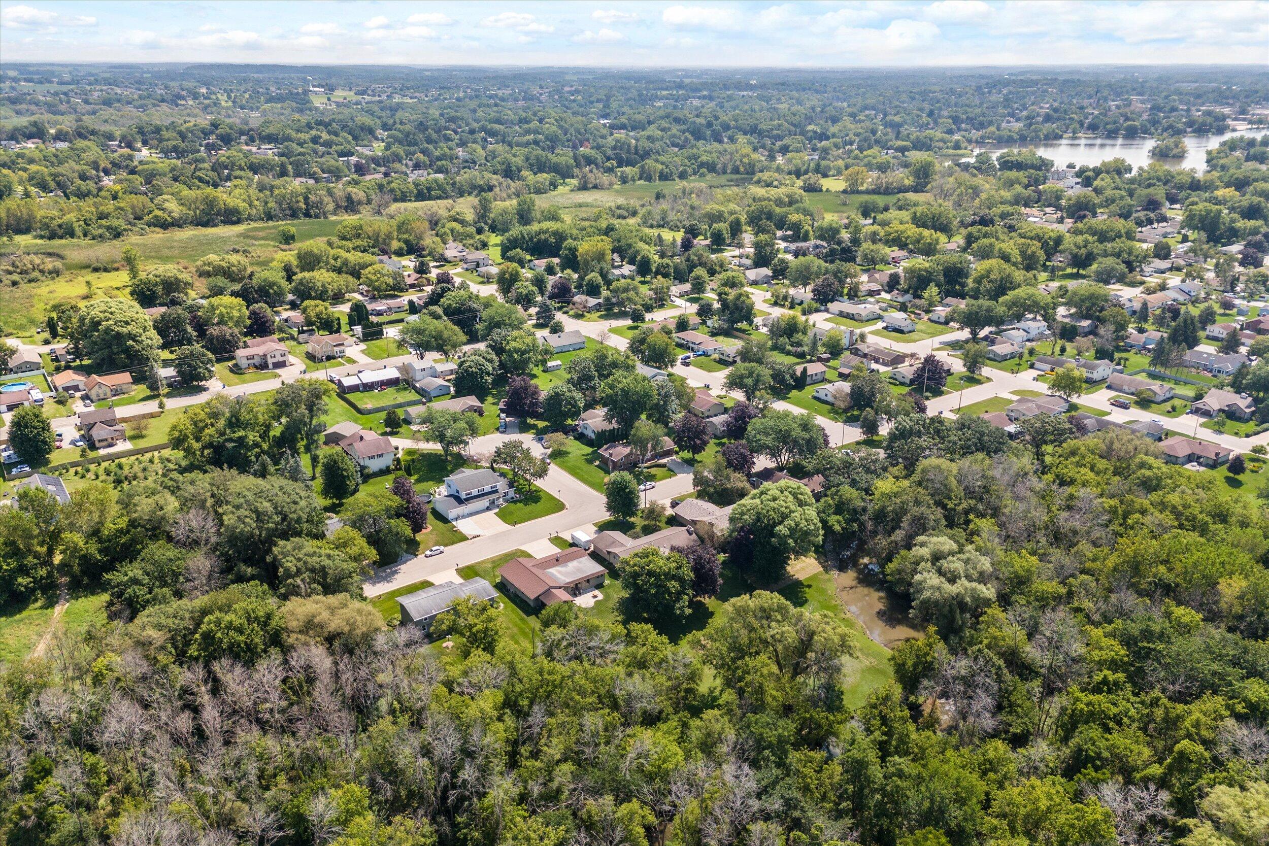 Wisconsin Lake Home for sale (MLS#: 1887882) at 1208  Amber Ln, in Watertown, Wisconsin. (49 of 54)