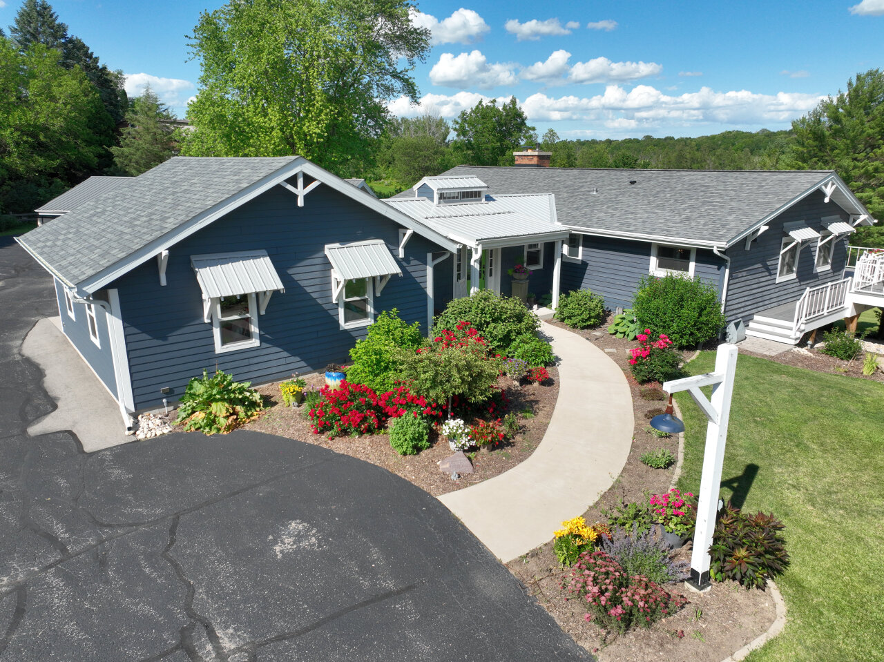 Wisconsin Lake Home for sale (MLS#: 1888149) at 6276  Gilbert Cir, in West Bend, Wisconsin. (1 of 40)