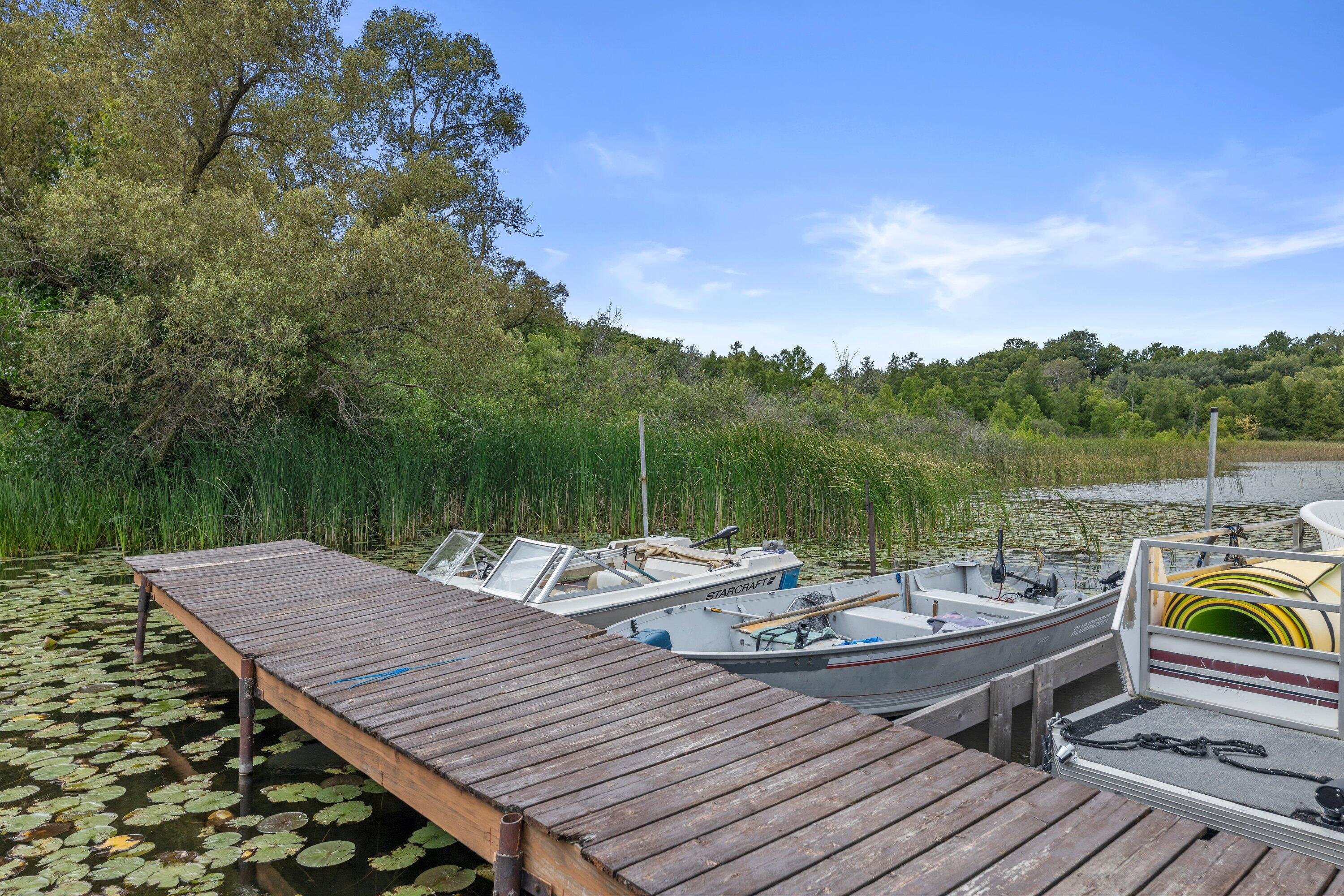 Wisconsin Lake Home for sale (MLS#: 1888301) at 8981  Hillcrest Rd, in Farmington, Wisconsin. (9 of 45)