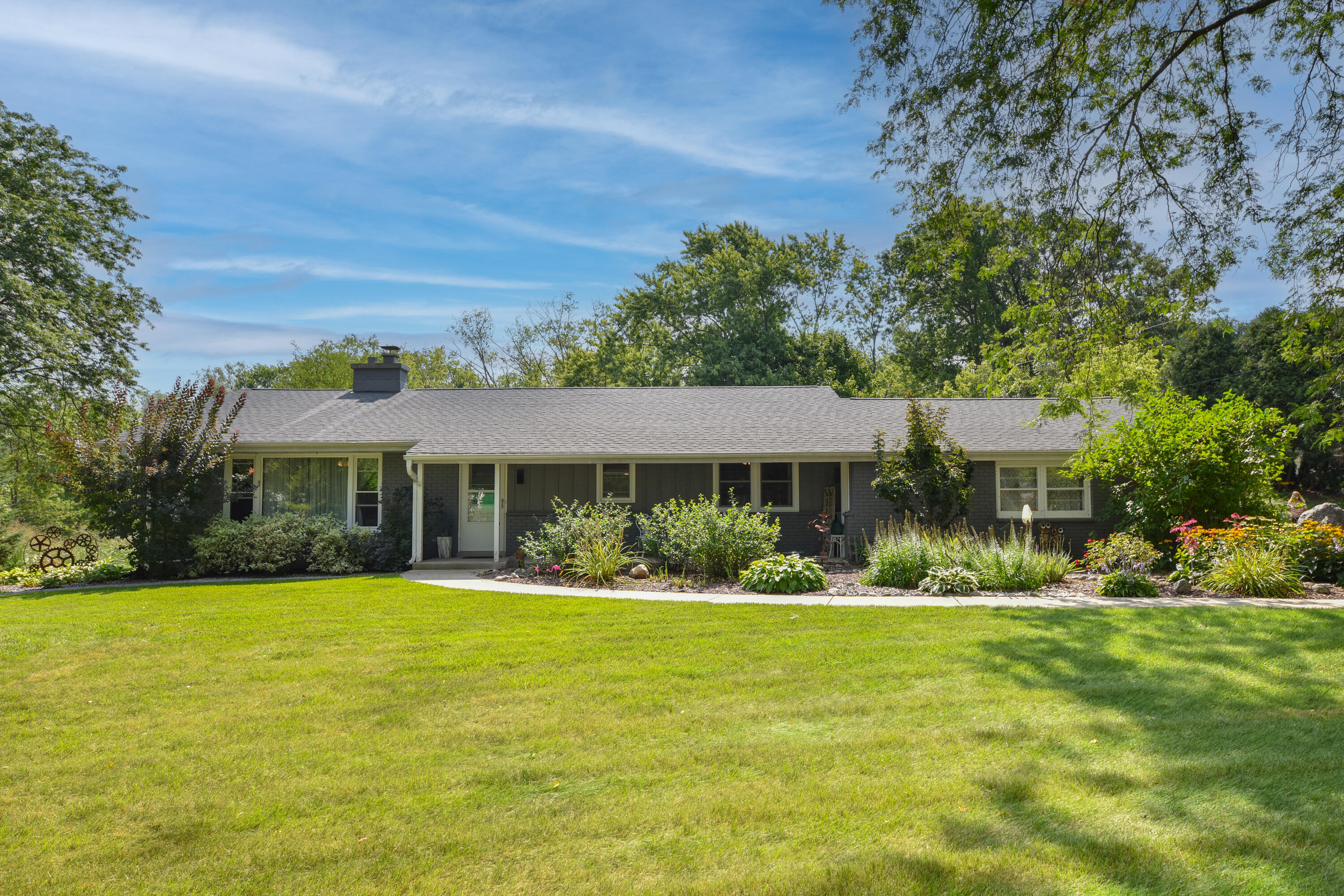 Wisconsin Lake Home for sale (MLS#: 1888343) at 1358  Cedar Creek Pkwy, in Cedarburg, Wisconsin. (2 of 36)