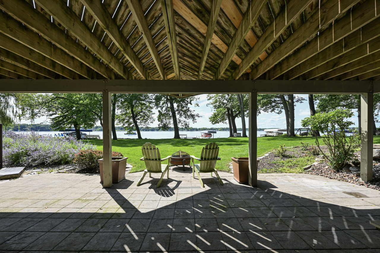 Wisconsin Lake Home for sale (MLS#: 1888871) at 2810  Willow Point Dr, in Delavan, Wisconsin. (27 of 34)