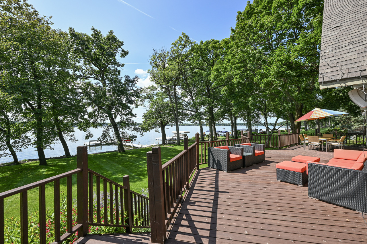 Wisconsin Lake Home for sale (MLS#: 1888871) at 2810  Willow Point Dr, in Delavan, Wisconsin. (5 of 34)