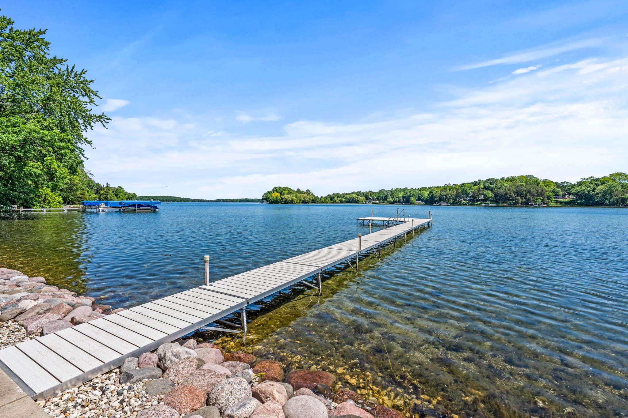 Wisconsin Lake Home for sale (MLS#: 1889118) at 4744 N Pinecrest Dr, in Chenequa, Wisconsin. (2 of 33)