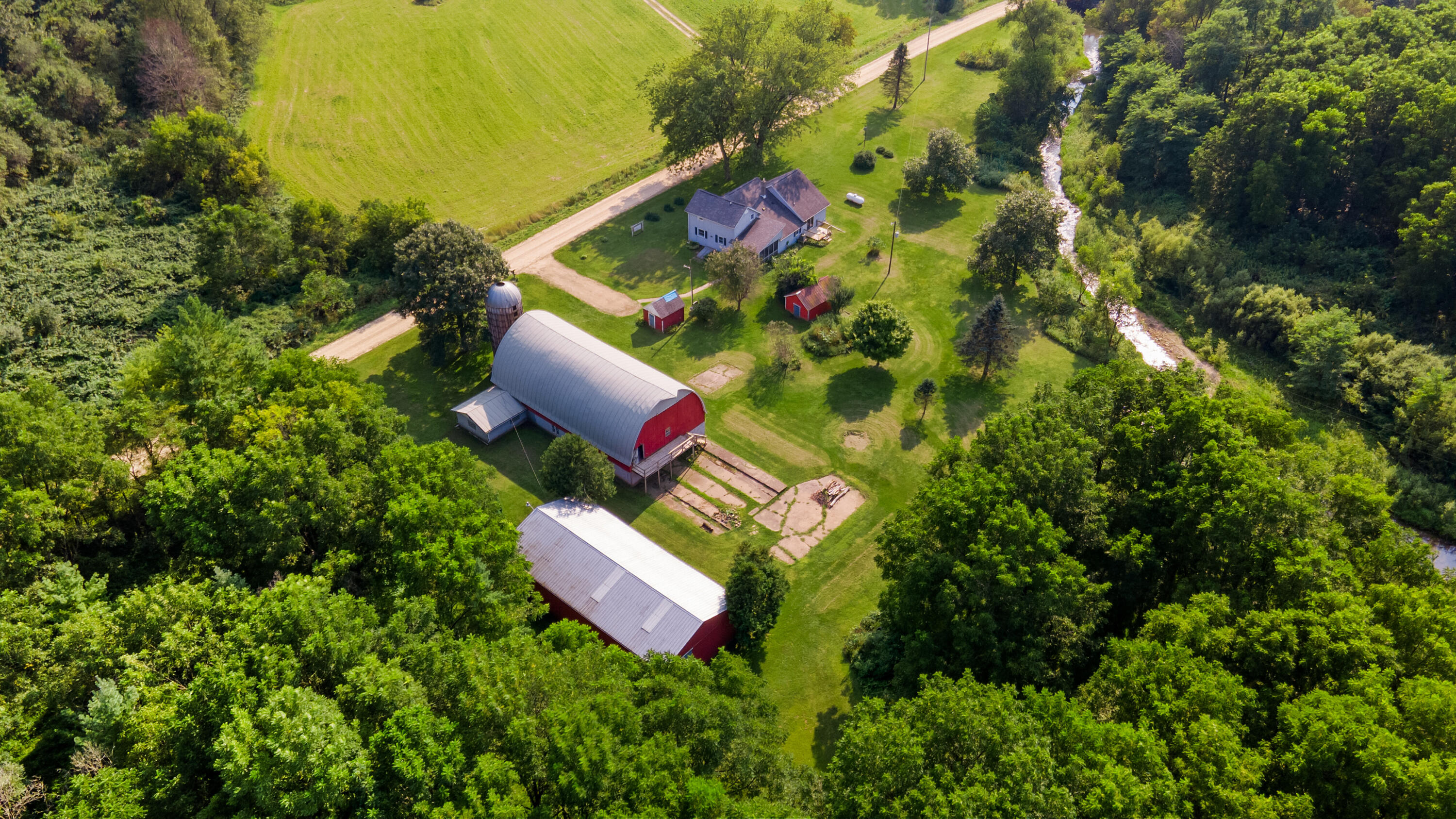 Wisconsin Lake Home for sale (MLS#: 1889133) at E2584  Bohland Hollow Rd, in Wheatland, Wisconsin. (40 of 59)