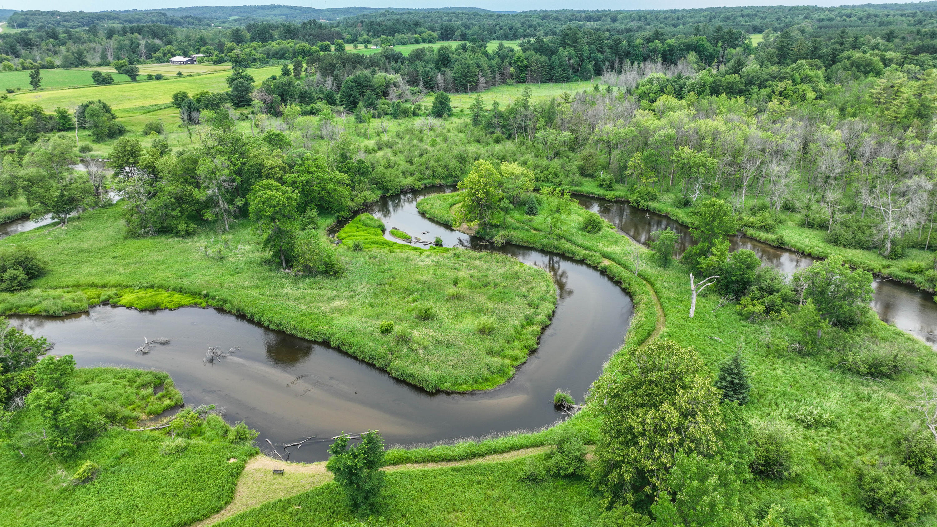 Wisconsin Lake Home for sale (MLS#: 1889143) at E1288  Frontage Rd, in Farmington, Wisconsin. (63 of 72)