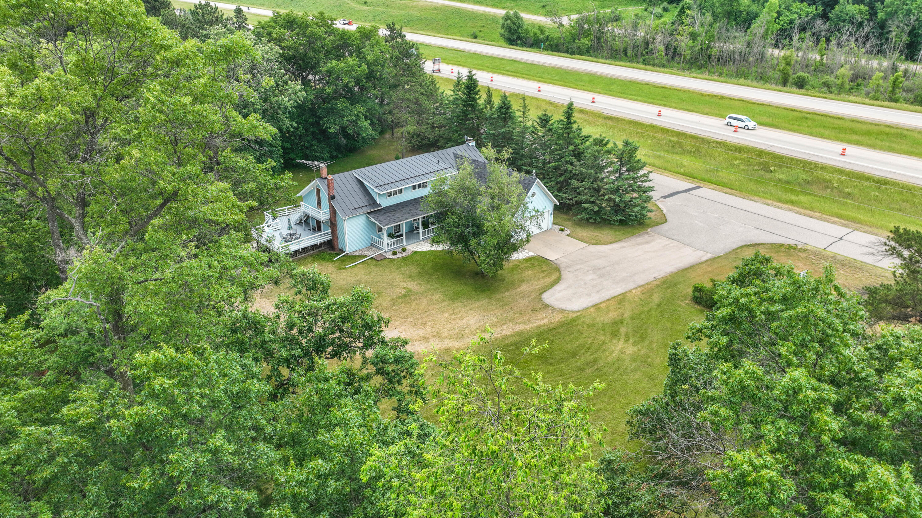 Wisconsin Lake Home for sale (MLS#: 1889143) at E1288  Frontage Rd, in Farmington, Wisconsin. (66 of 72)