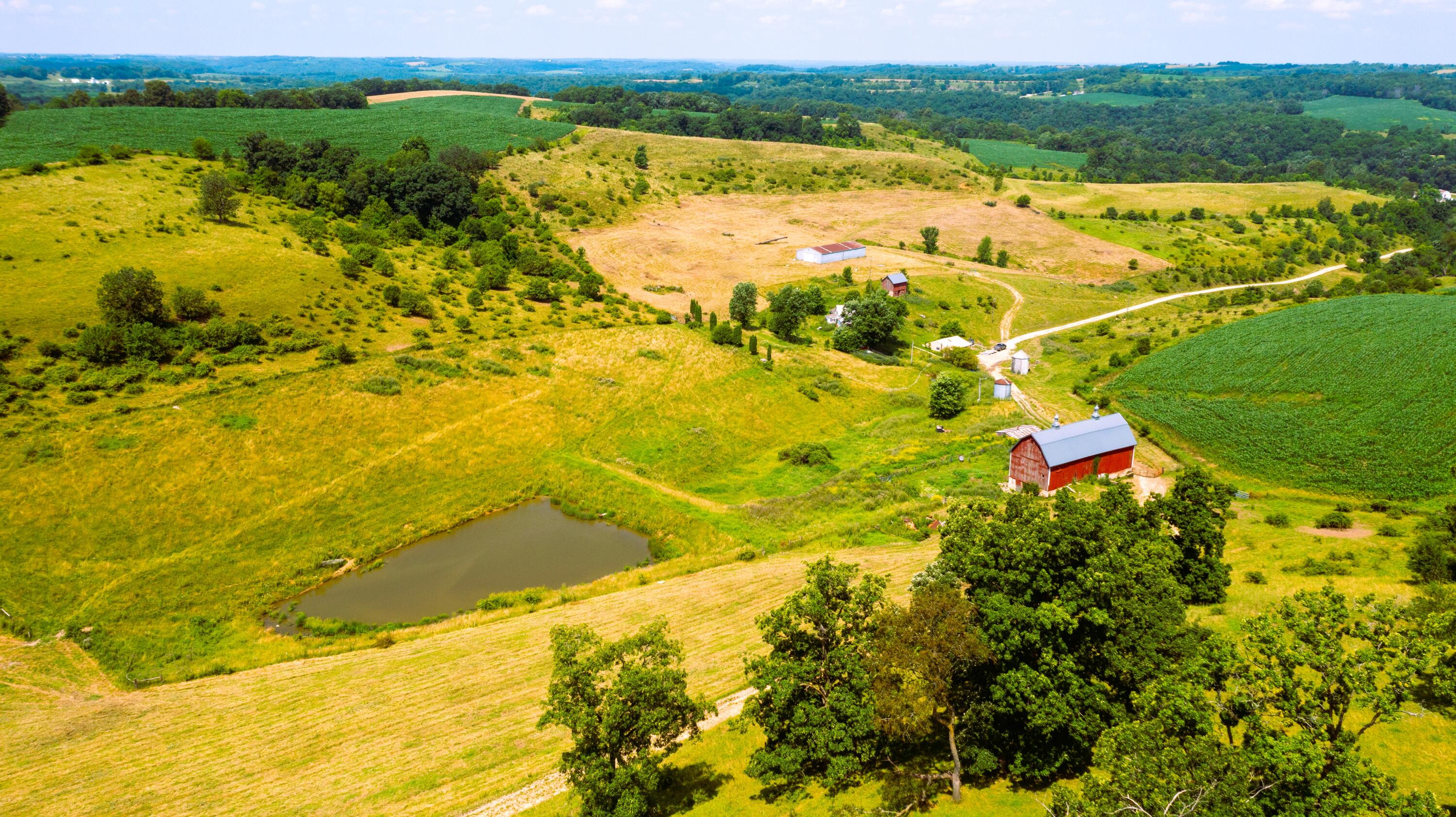 Wisconsin Lake Home for sale (MLS#: 1889357) at 6005  Green River Rd, in Mount Ida, Wisconsin. (19 of 89)