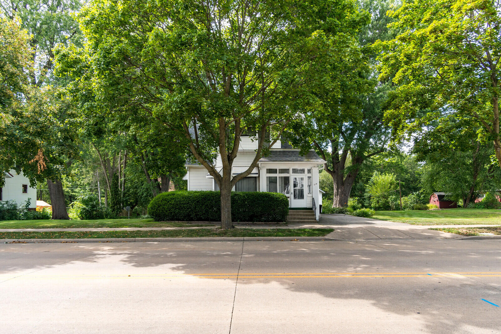 Wisconsin Lake Home for sale (MLS#: 1889437) at 314 N Water St, in Sparta, Wisconsin. (11 of 47)