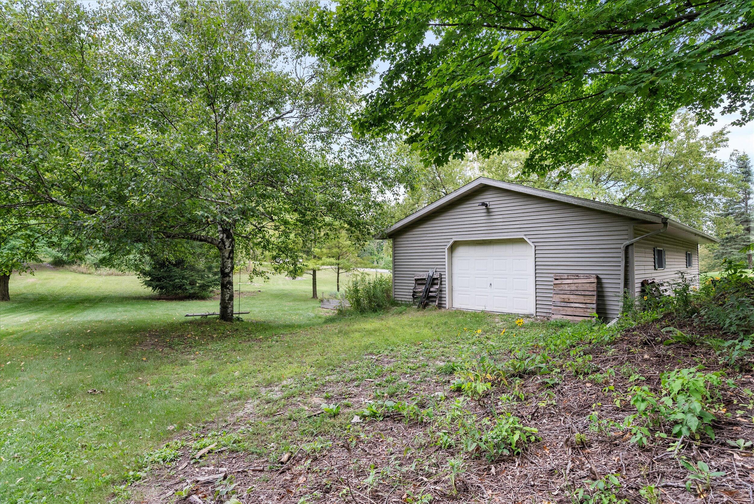 Wisconsin Lake Home for sale (MLS#: 1889538) at N8701  Snake Rd, in Rhine, Wisconsin. (36 of 55)