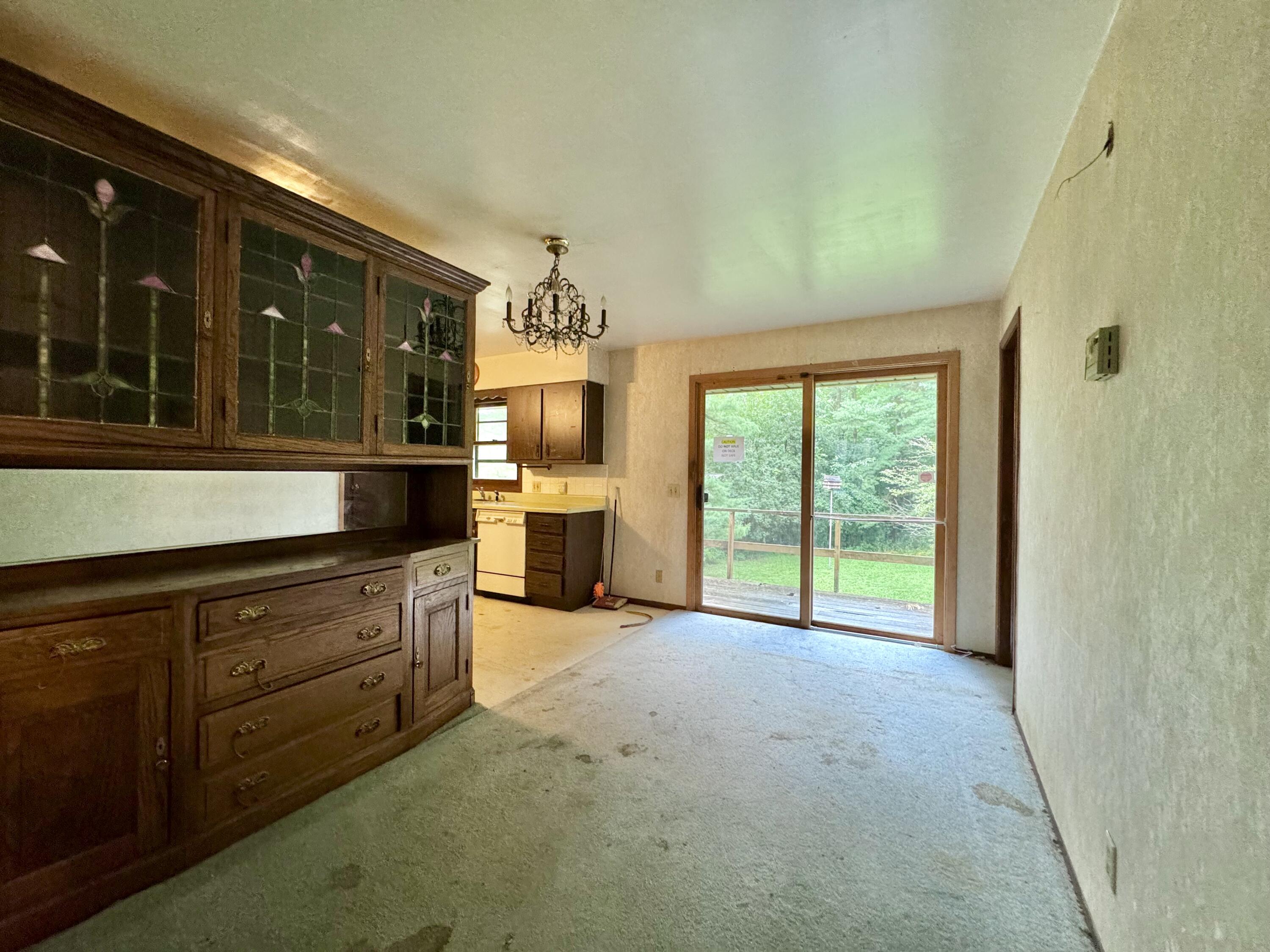 Wisconsin Lake Home for sale (MLS#: 1889641) at 8101 S Pine St, in Burlington, Wisconsin. (10 of 41)