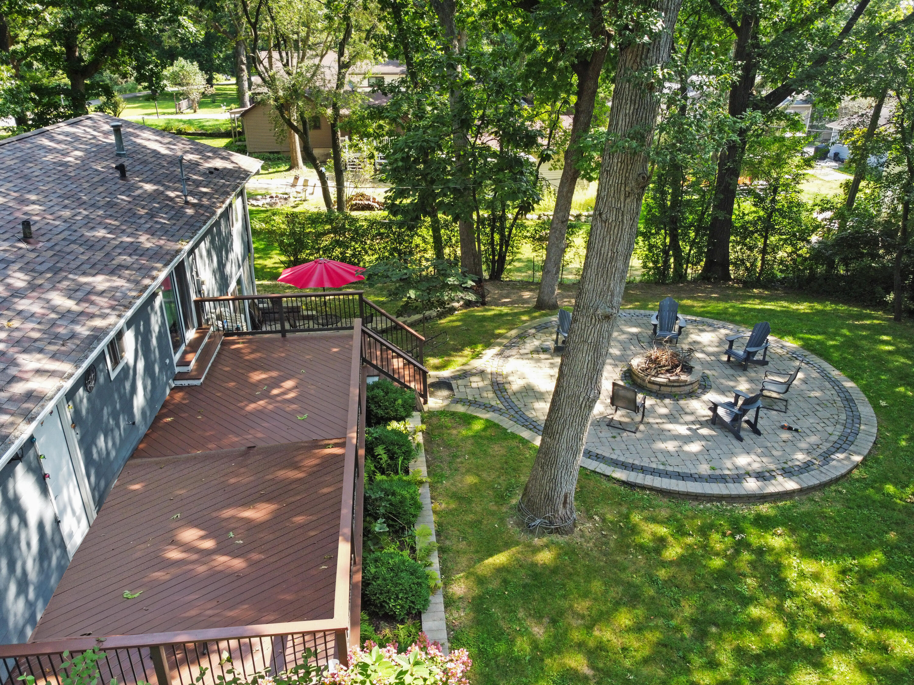 Wisconsin Lake Home for sale (MLS#: 1889713) at 4523  SIlverwood Dr, in Delavan, Wisconsin. (29 of 51)