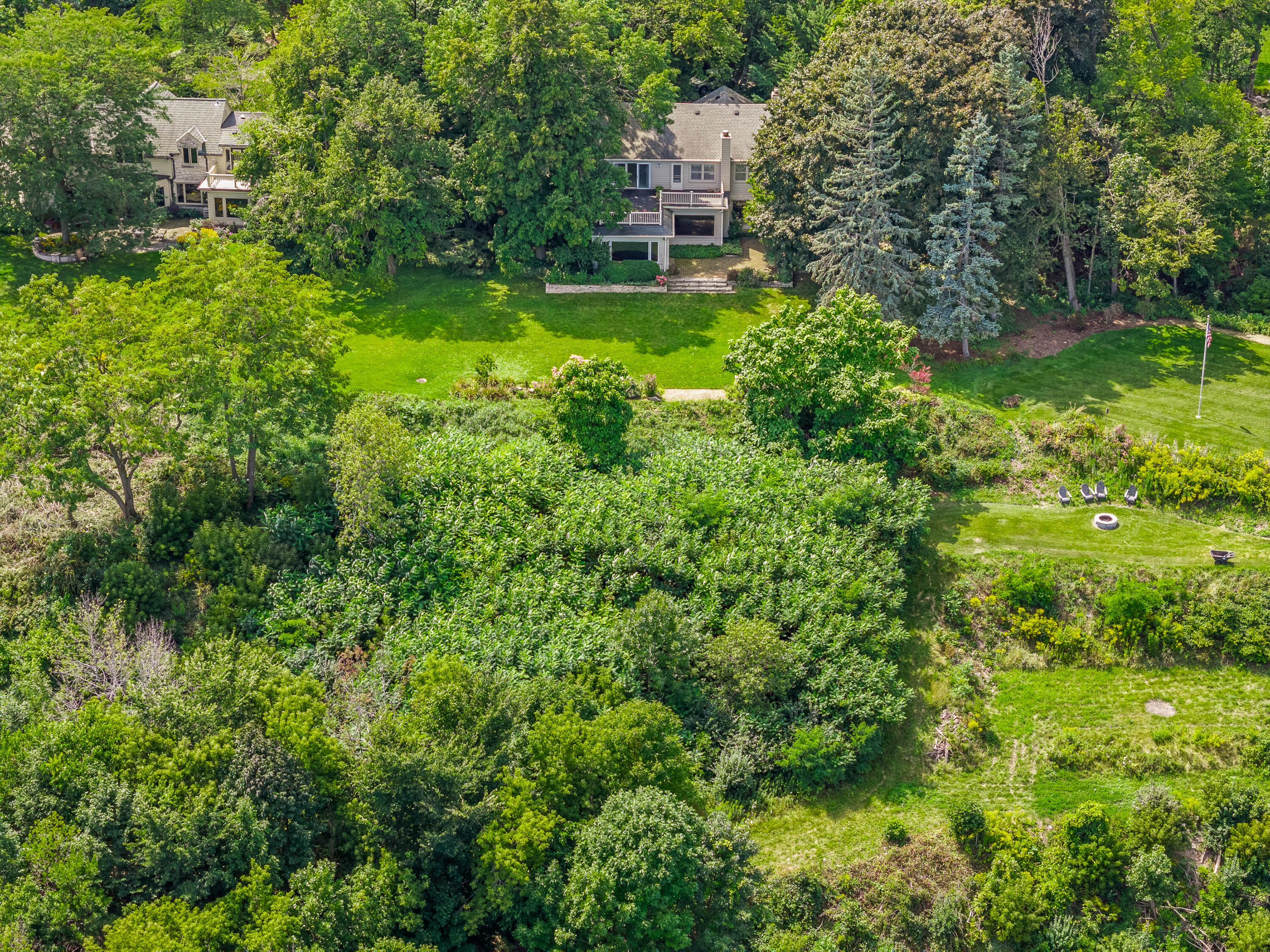 Wisconsin Lake Home for sale (MLS#: 1889745) at 4620 N Lake Dr, in Whitefish Bay, Wisconsin. (27 of 40)