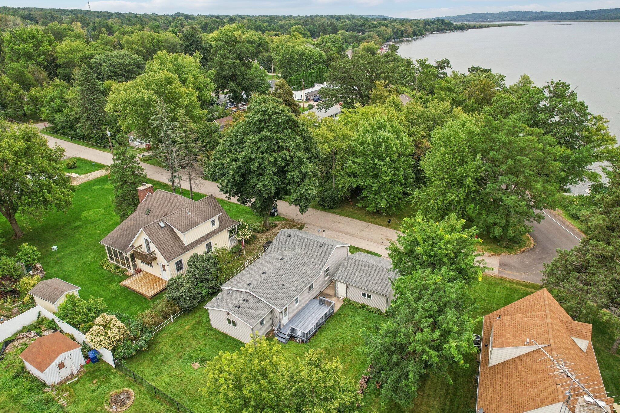 Wisconsin Lake Home for sale (MLS#: 1889852) at N3075  Satinwood Rd, in Geneva, Wisconsin. (48 of 62)