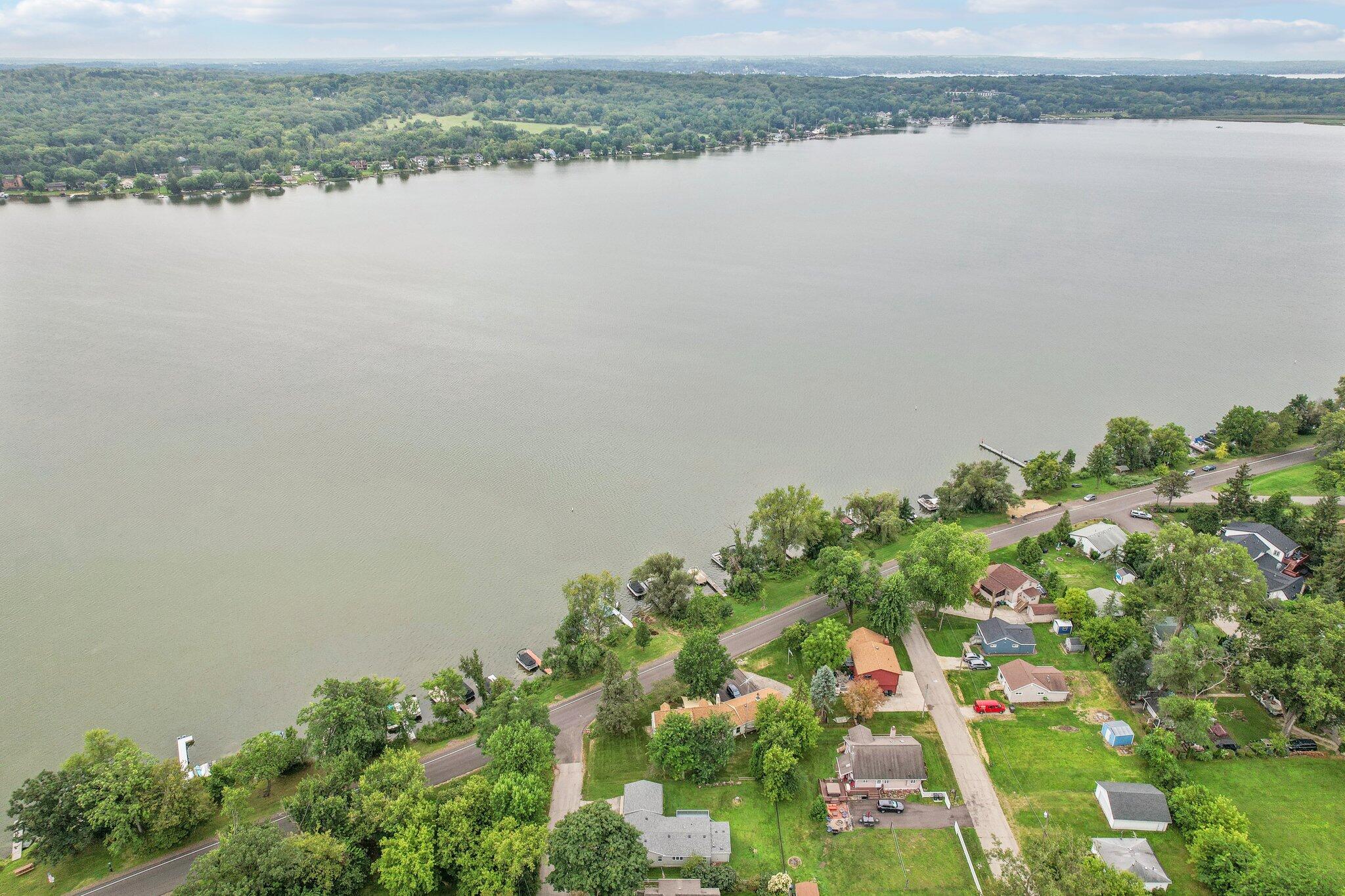 Wisconsin Lake Home for sale (MLS#: 1889852) at N3075  Satinwood Rd, in Geneva, Wisconsin. (50 of 62)