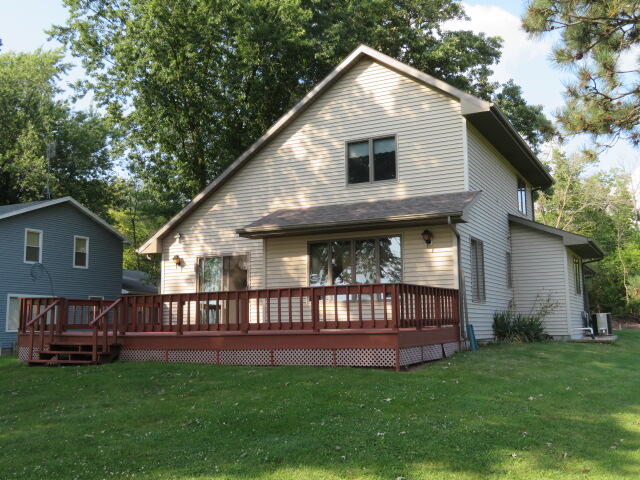 Wisconsin Lake Home for sale (MLS#: 1890203) at 4571  Plummers Point Rd, in Oshkosh, Wisconsin. (1 of 43)