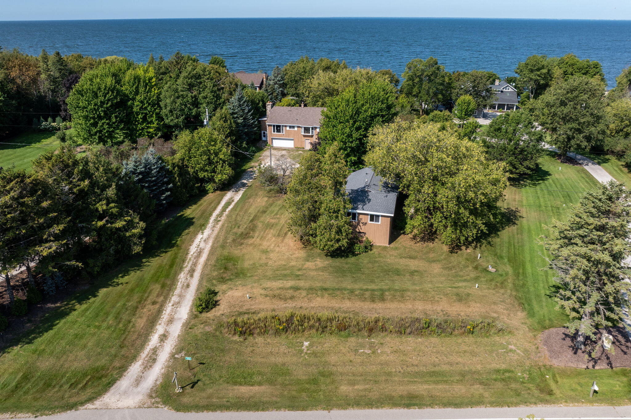 Wisconsin Lake Home for sale (MLS#: 1890867) at 5713  Bay Shore Dr, in Egg Harbor, Wisconsin. (2 of 37)