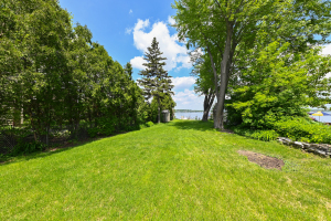 Wisconsin Lake Home for sale (MLS#: 1891169) at N27W27260  Woodland Dr, in Pewaukee, Wisconsin. (31 of 39)