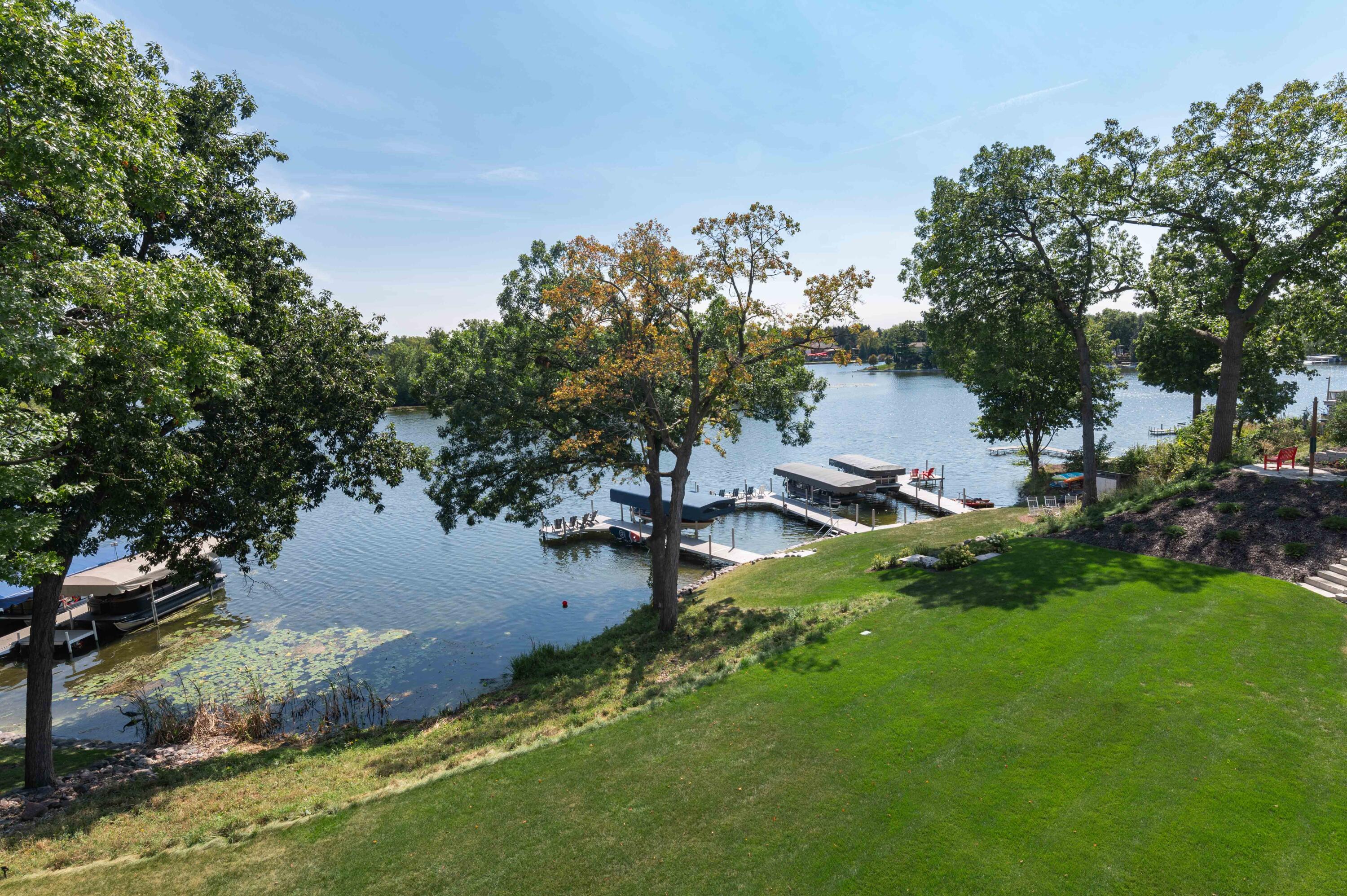 Wisconsin Lake Home for sale (MLS#: 1891565) at N55W34913  Lake Dr 2, in Oconomowoc, Wisconsin. (4 of 58)