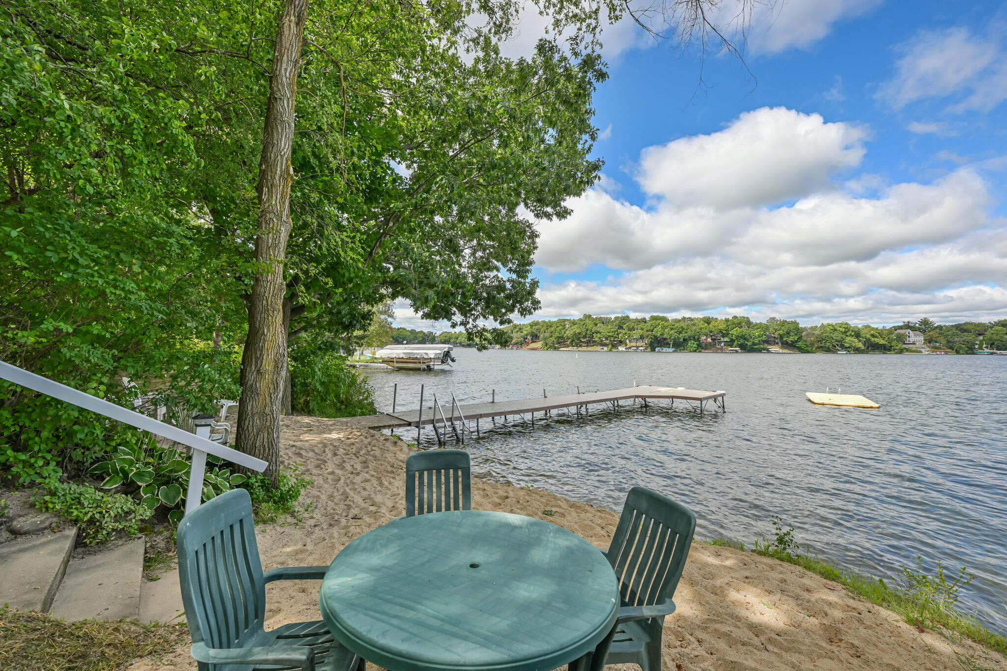 Wisconsin Lake Home for sale (MLS#: 1891571) at N7559 E Lakeshore Dr, in Whitewater, Wisconsin. (8 of 42)