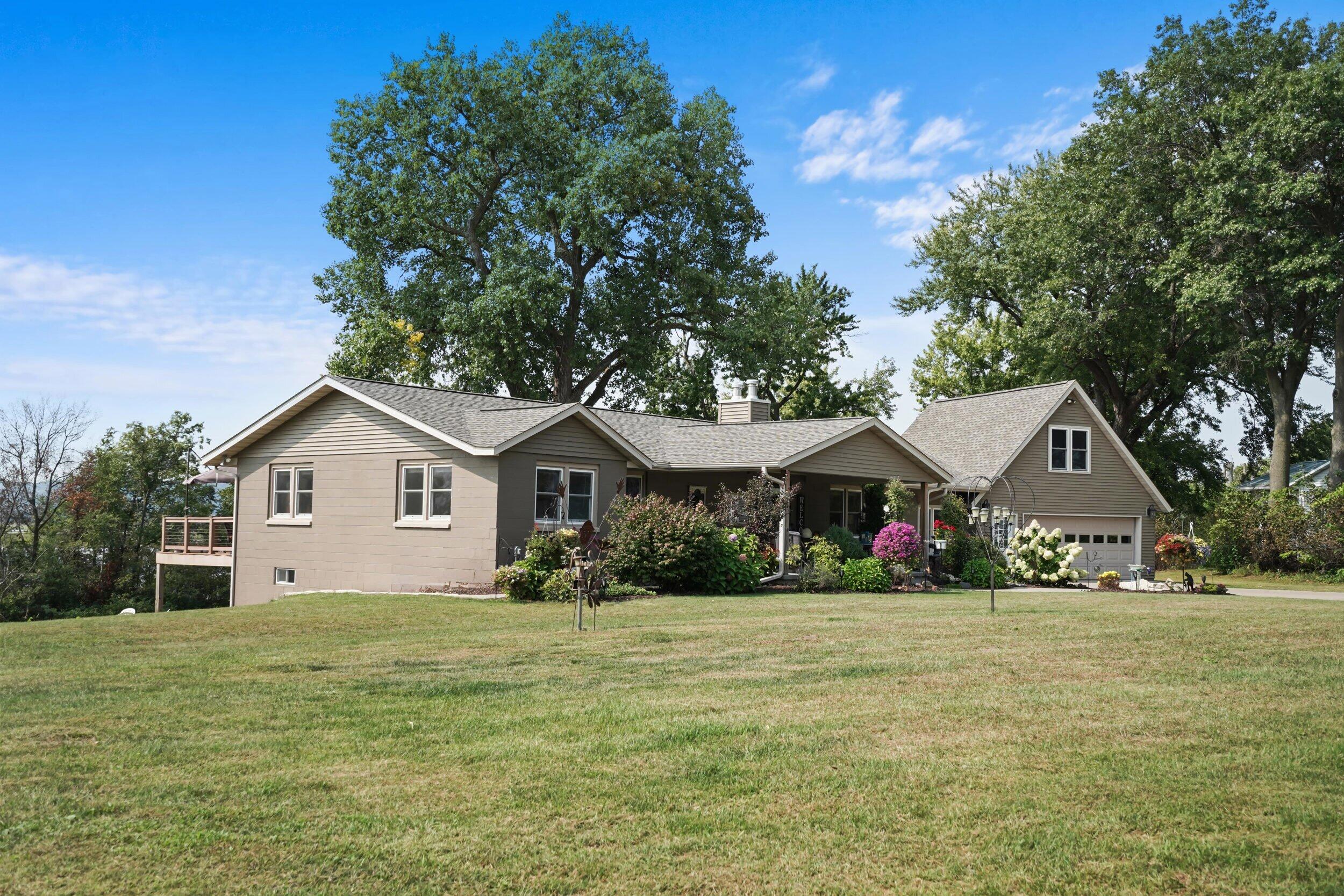 Wisconsin Lake Home for sale (MLS#: 1891770) at W8113  County Road ZB -, in Onalaska, Wisconsin. (3 of 43)