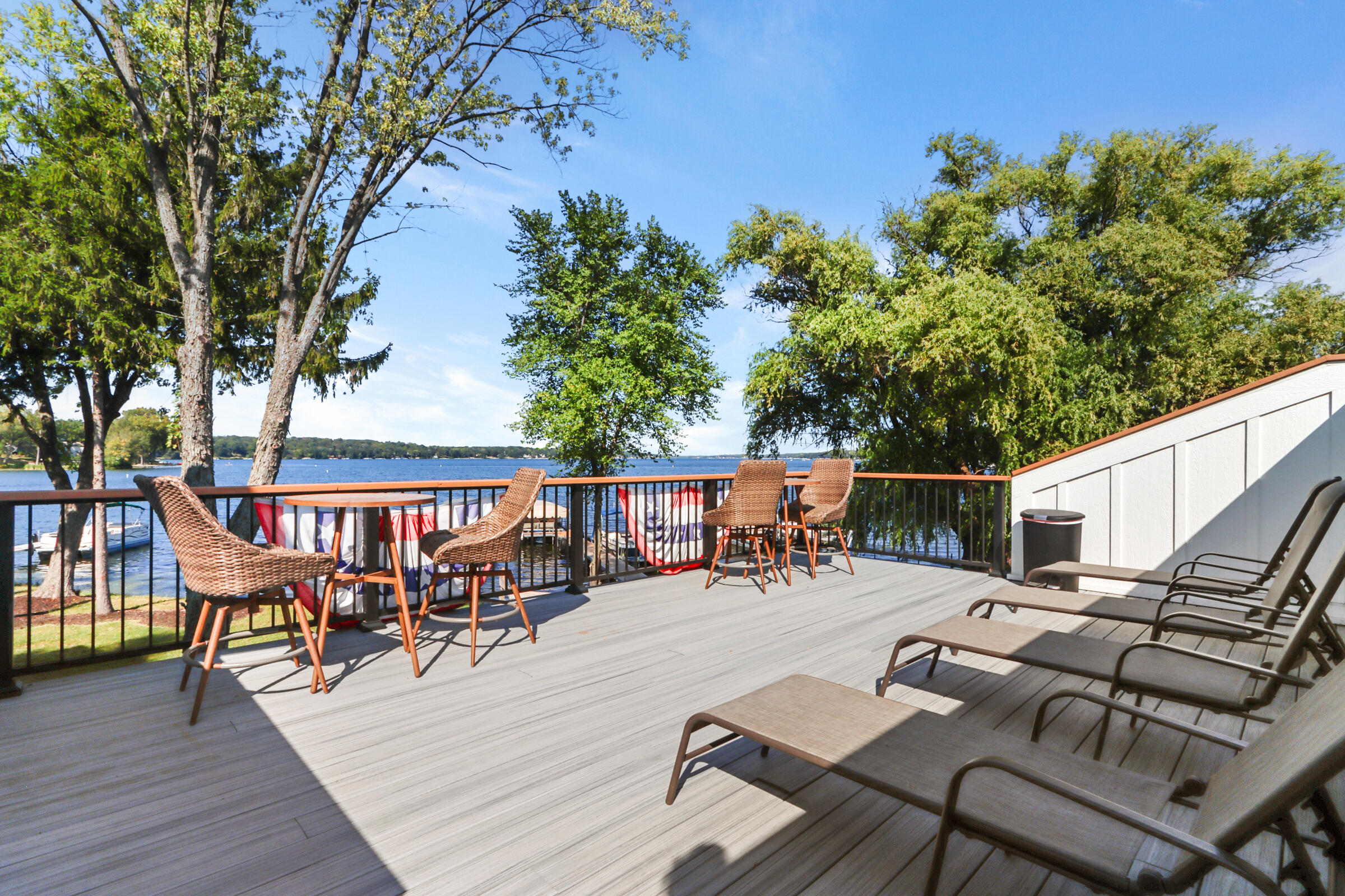 Wisconsin Lake Home for sale (MLS#: 1891947) at 4137  Bennett St, in Delavan, Wisconsin. (58 of 65)