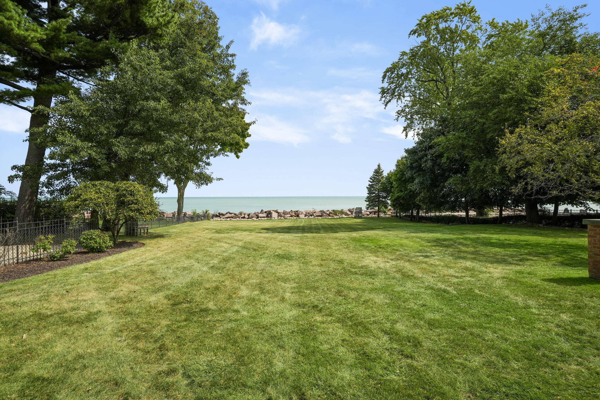 Wisconsin Lake Home for sale (MLS#: 1892134) at 6305  3rd Ave, in Kenosha, Wisconsin. (34 of 104)