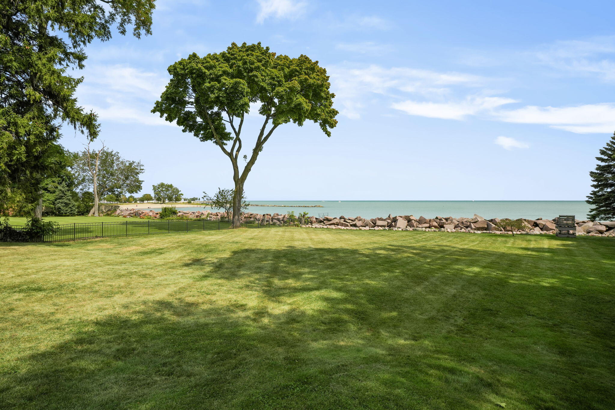 Wisconsin Lake Home for sale (MLS#: 1892134) at 6305  3rd Ave, in Kenosha, Wisconsin. (36 of 104)