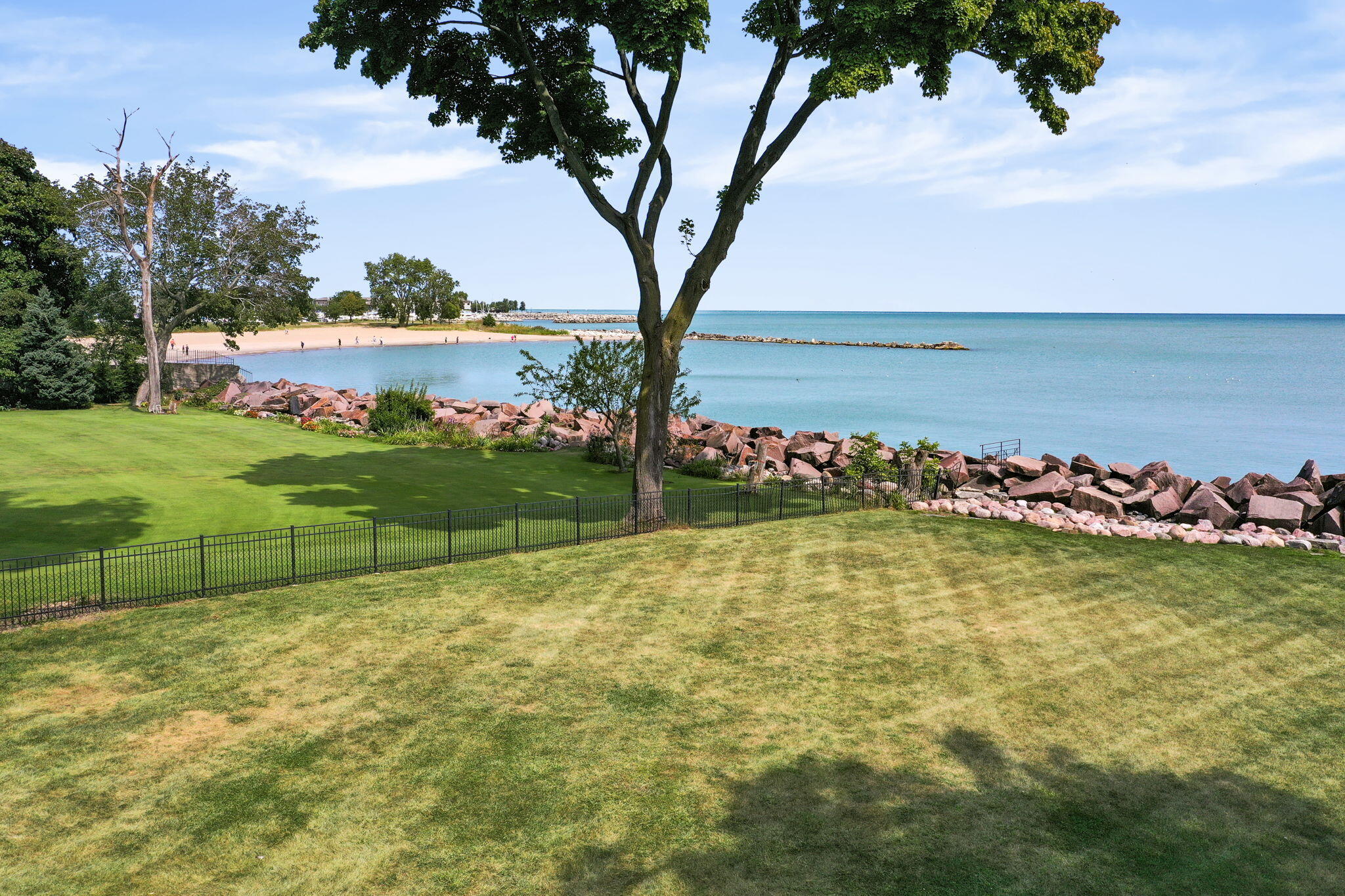 Wisconsin Lake Home for sale (MLS#: 1892134) at 6305  3rd Ave, in Kenosha, Wisconsin. (44 of 104)