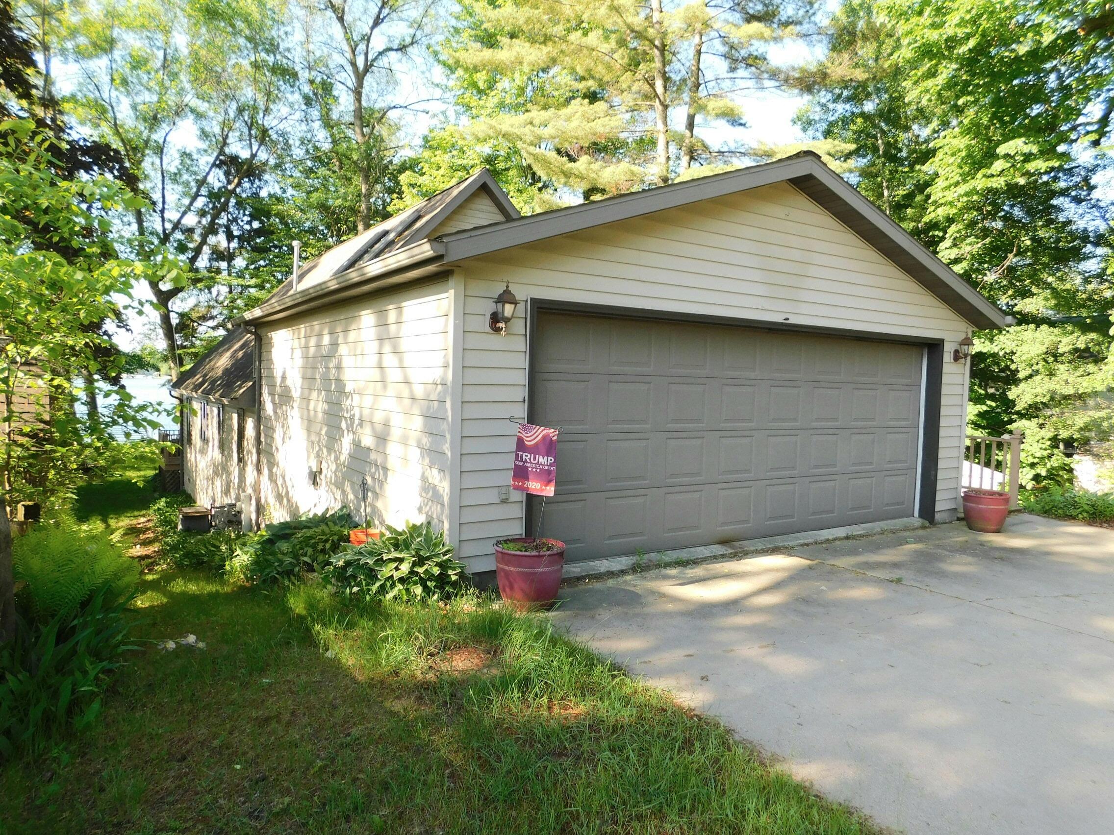 Wisconsin Lake Home for sale (MLS#: 1894971) at W8547  Cloverleaf Lake Rd, in Belle Plaine, Wisconsin. (2 of 34)