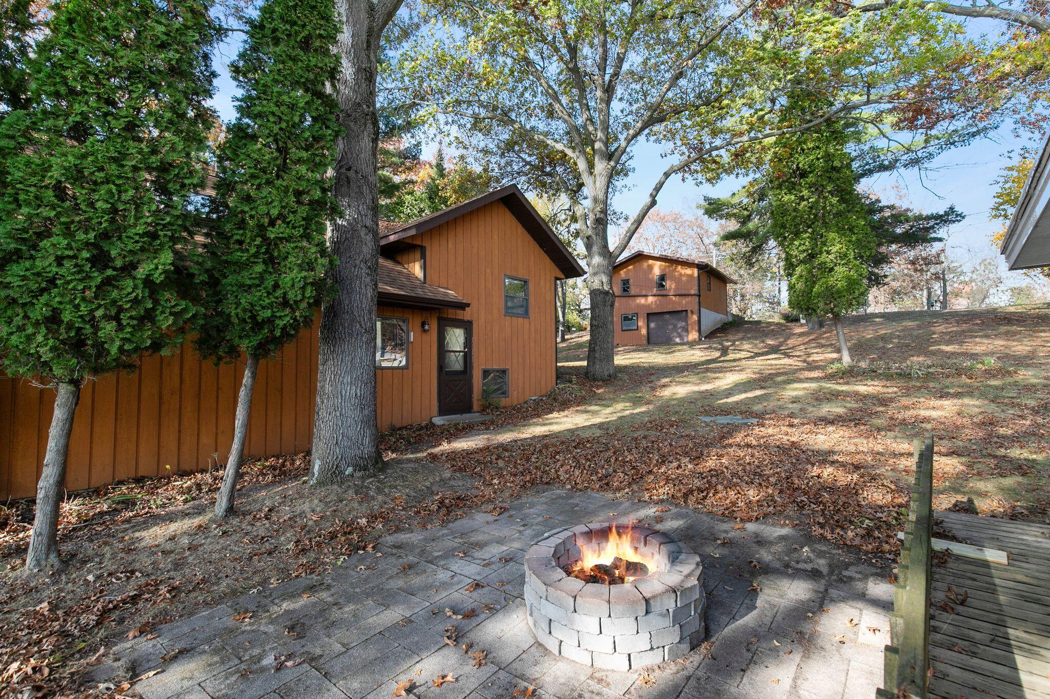 Wisconsin Lake Home for sale (MLS#: 1898031) at N4830 N Lakeshore Dr, in Princeton, Wisconsin. (12 of 30)