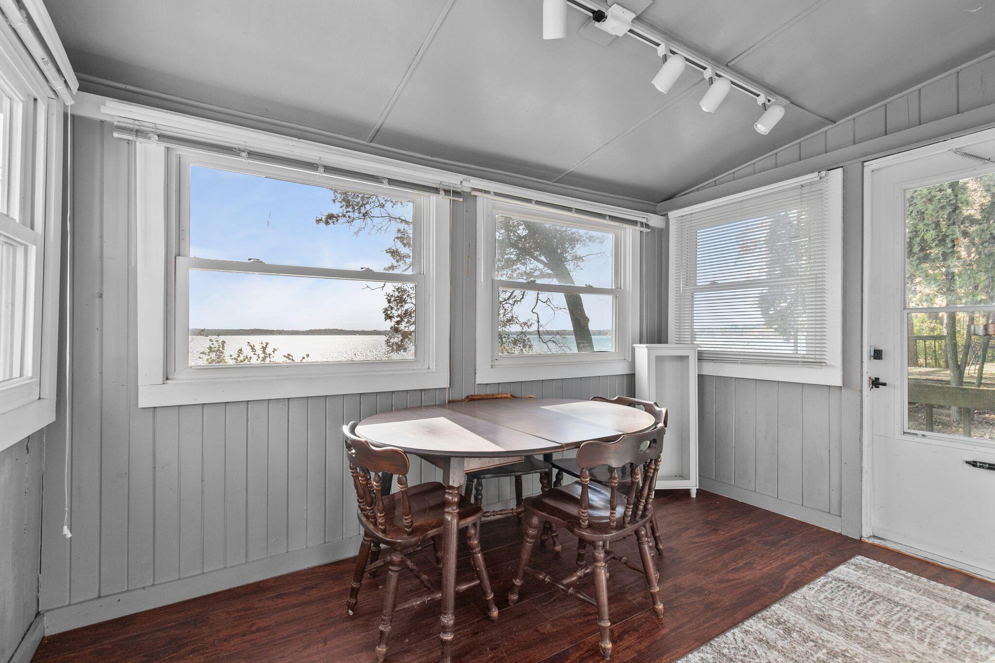 Wisconsin Lake Home for sale (MLS#: 1898031) at N4830 N Lakeshore Dr, in Princeton, Wisconsin. (17 of 30)