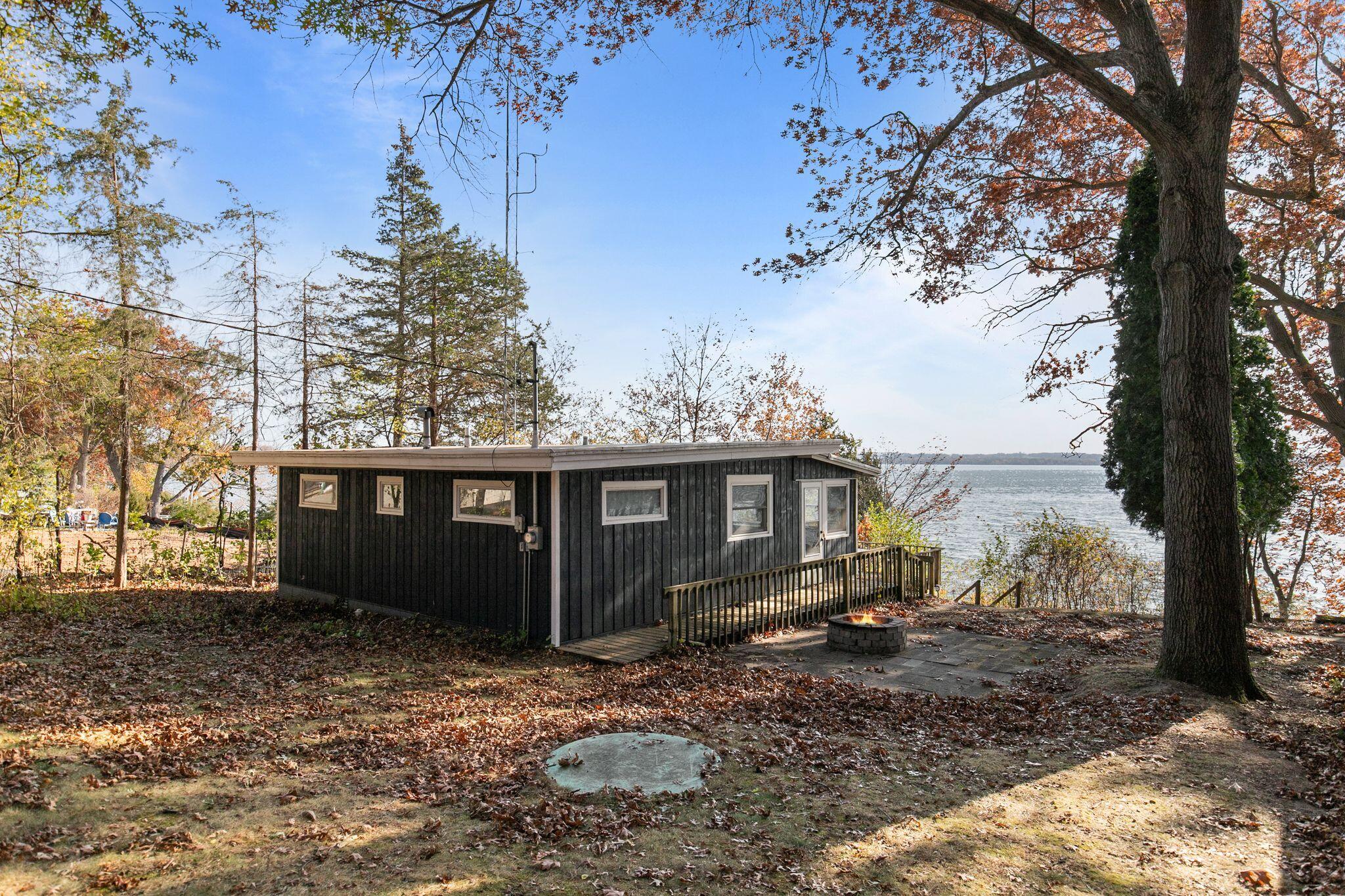 Wisconsin Lake Home for sale (MLS#: 1898031) at N4830 N Lakeshore Dr, in Princeton, Wisconsin. (9 of 30)