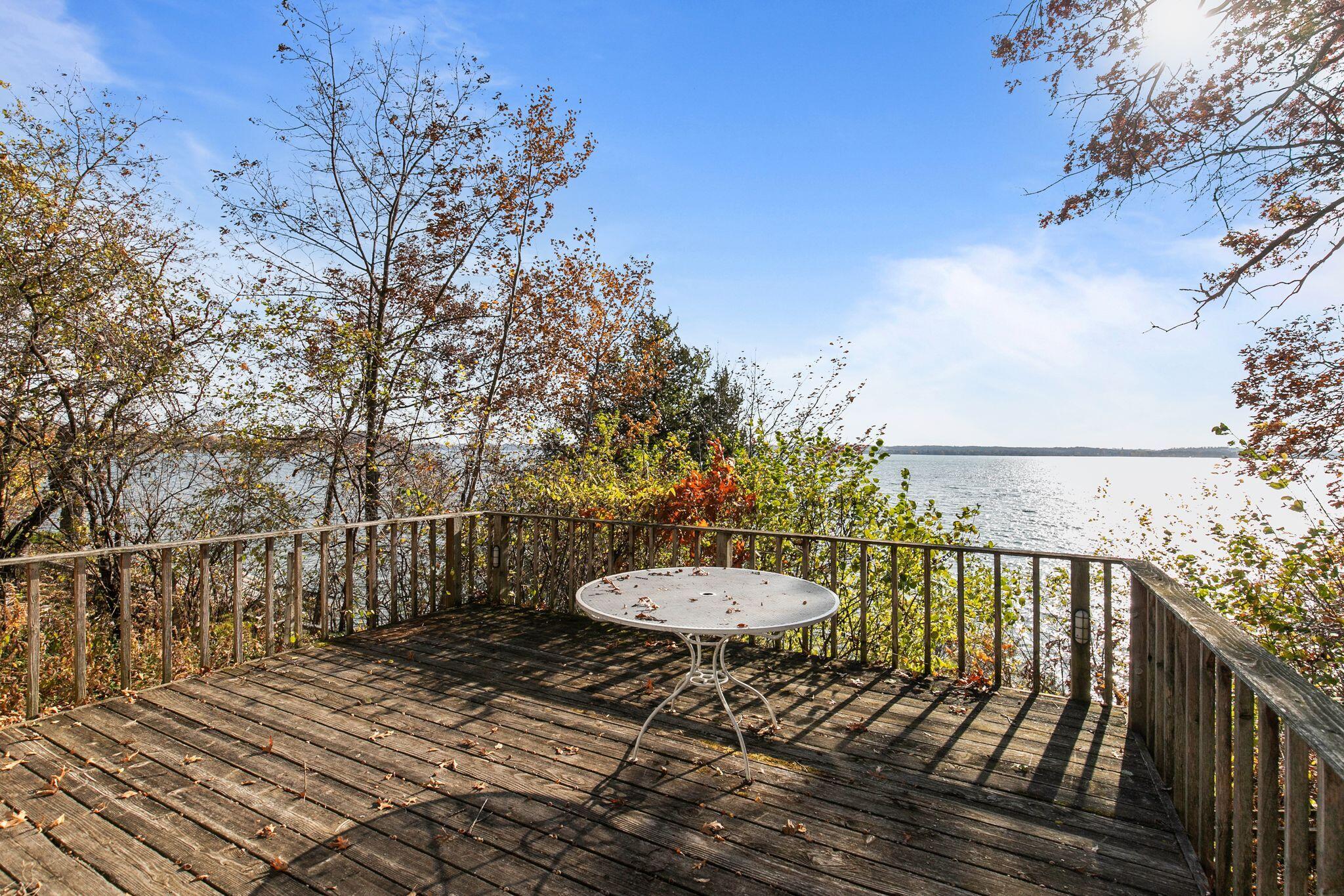 Wisconsin Lake Home for sale (MLS#: 1898031) at N4830 N Lakeshore Dr, in Princeton, Wisconsin. (10 of 30)