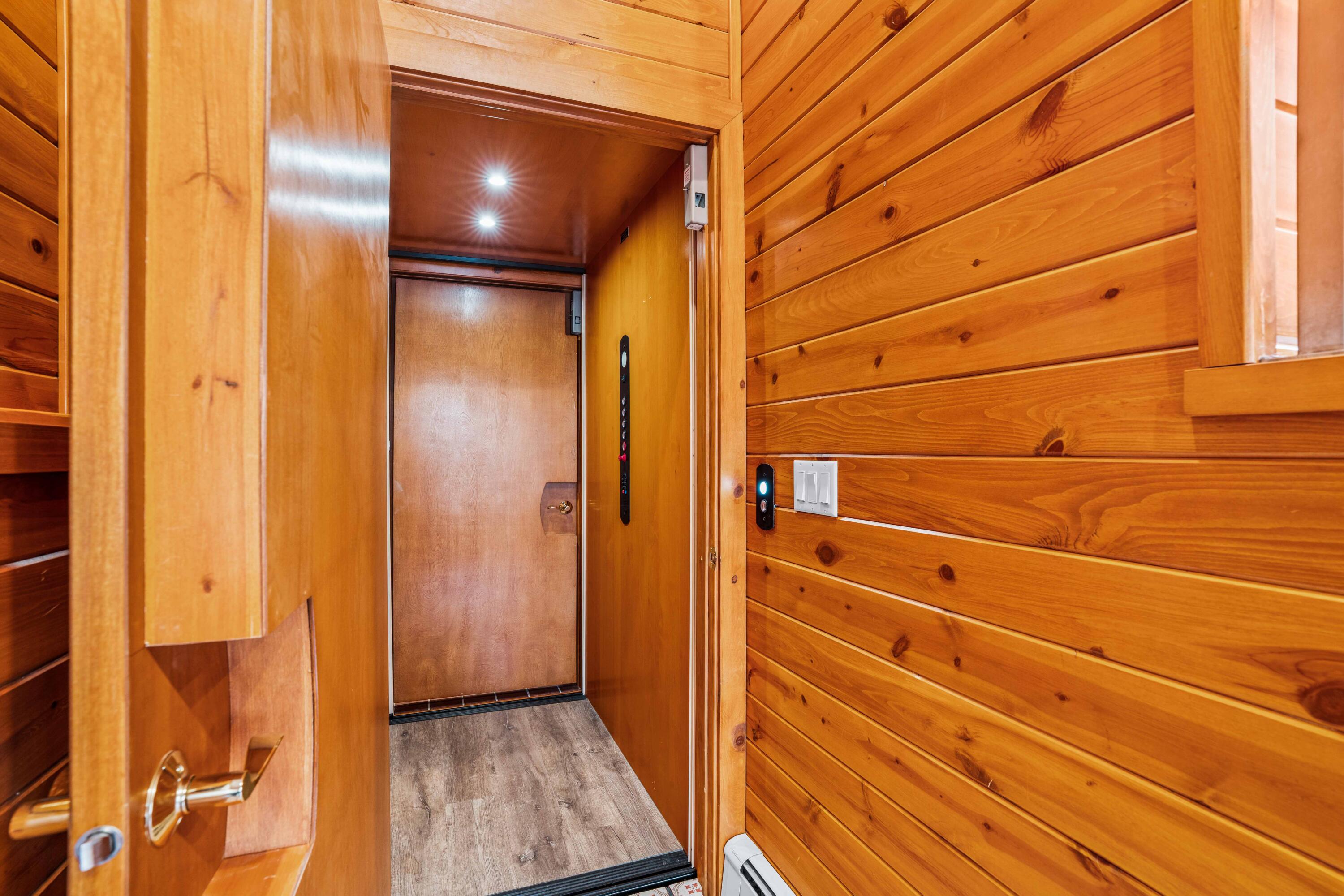 Wisconsin Lake Home for sale (MLS#: 1910185) at 310 N Turtle Bay Rd, in Elkhart Lake, Wisconsin. (41 of 73)